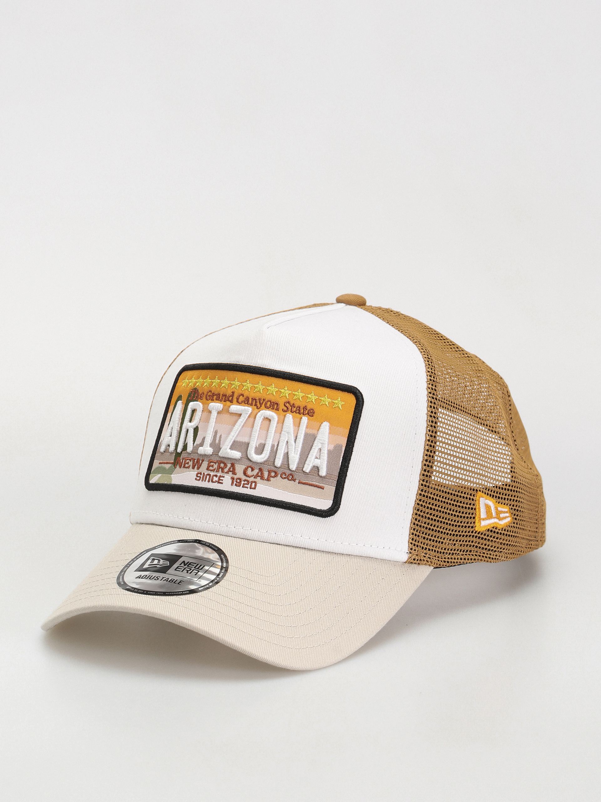 Šiltovka New Era Patch Trucker (stone/white)