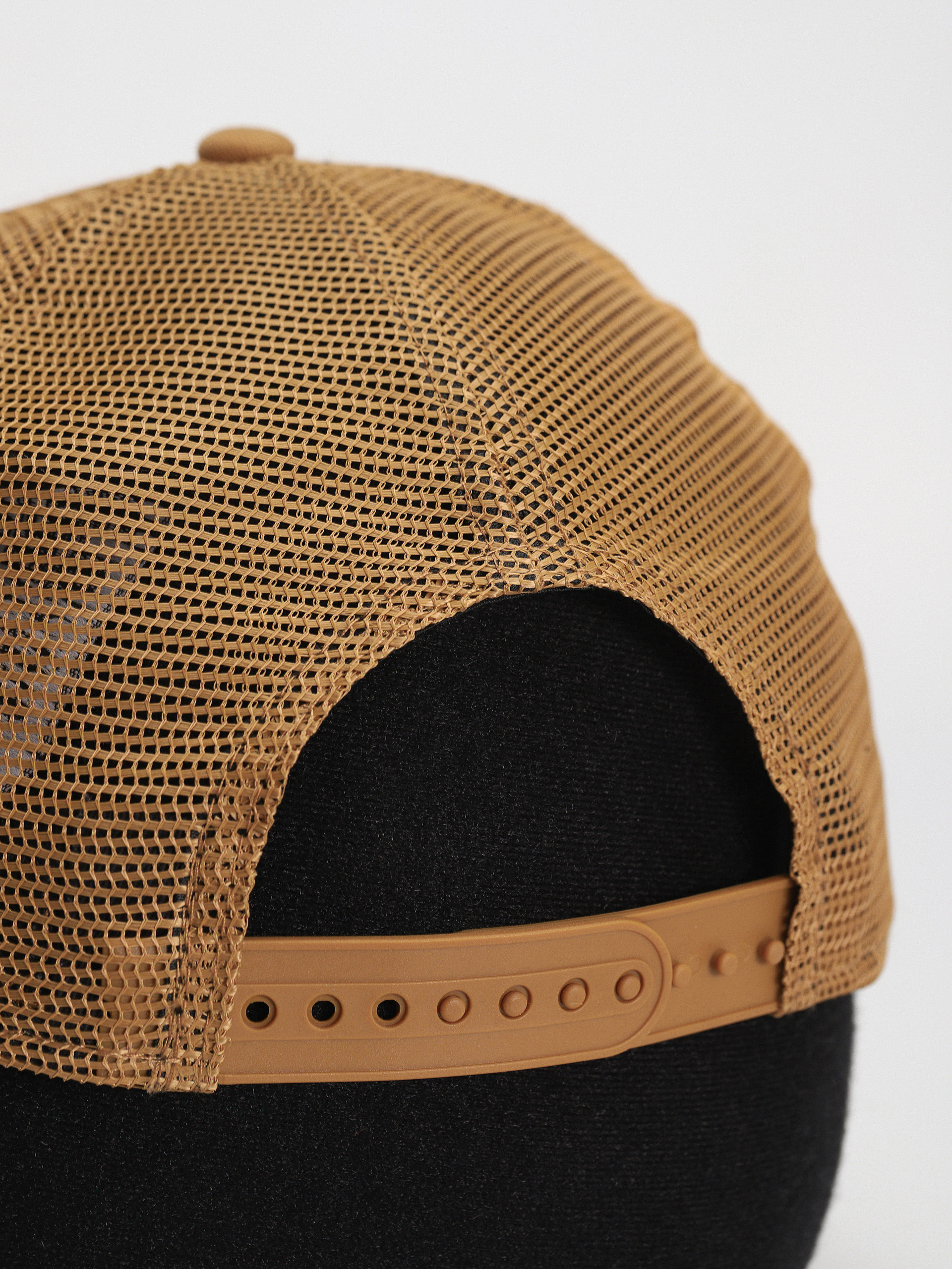 Šiltovka New Era Patch Trucker (stone/white)