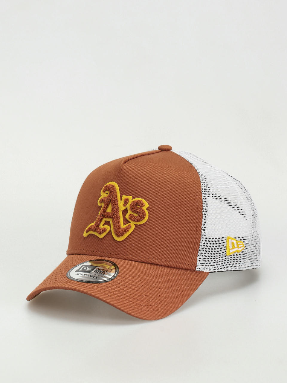 Šiltovka New Era Boucle Trucker Okland Atheltics (brown)