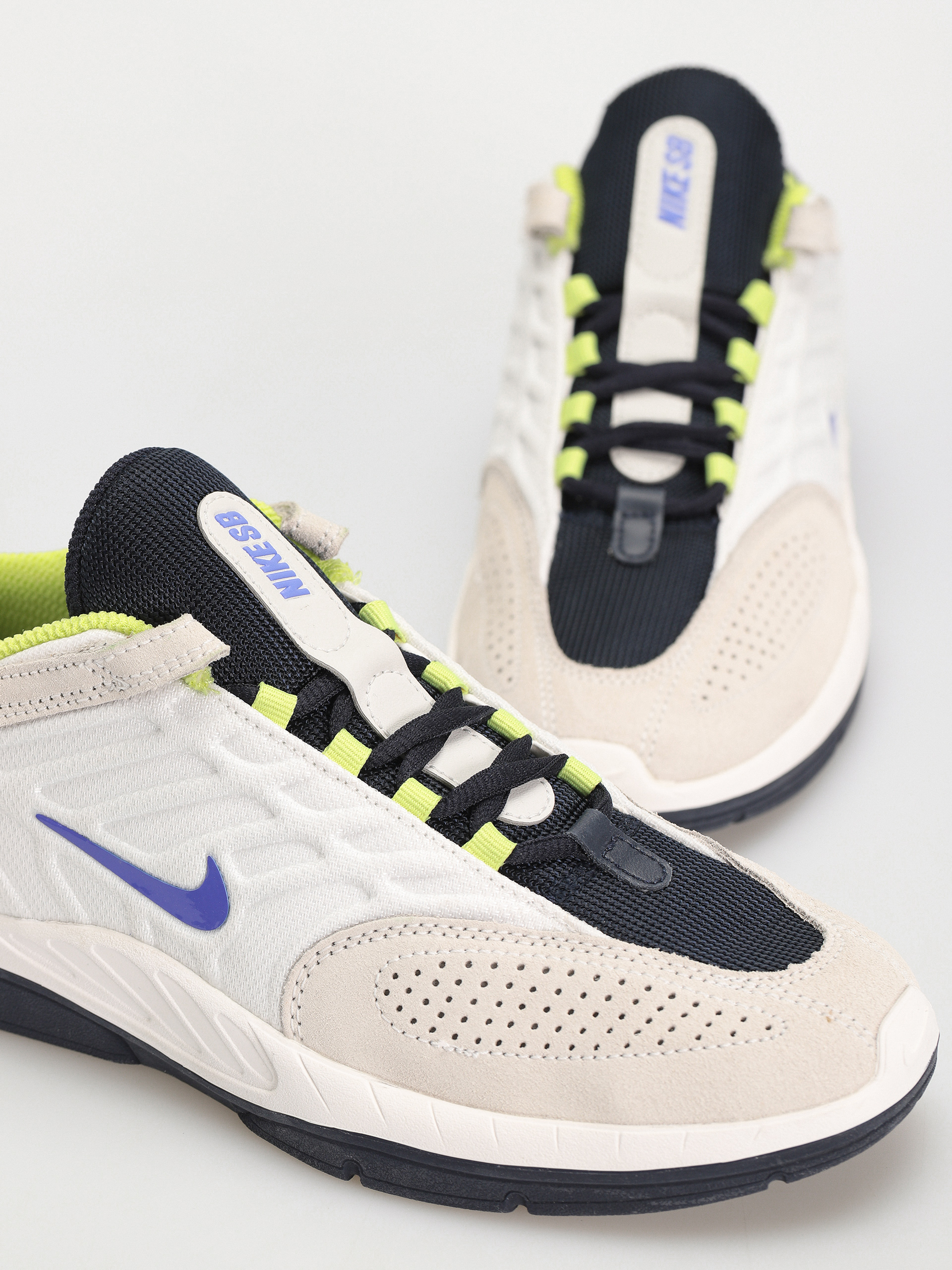 Topánky Nike SB Vertebrae (summit white/persian violet)
