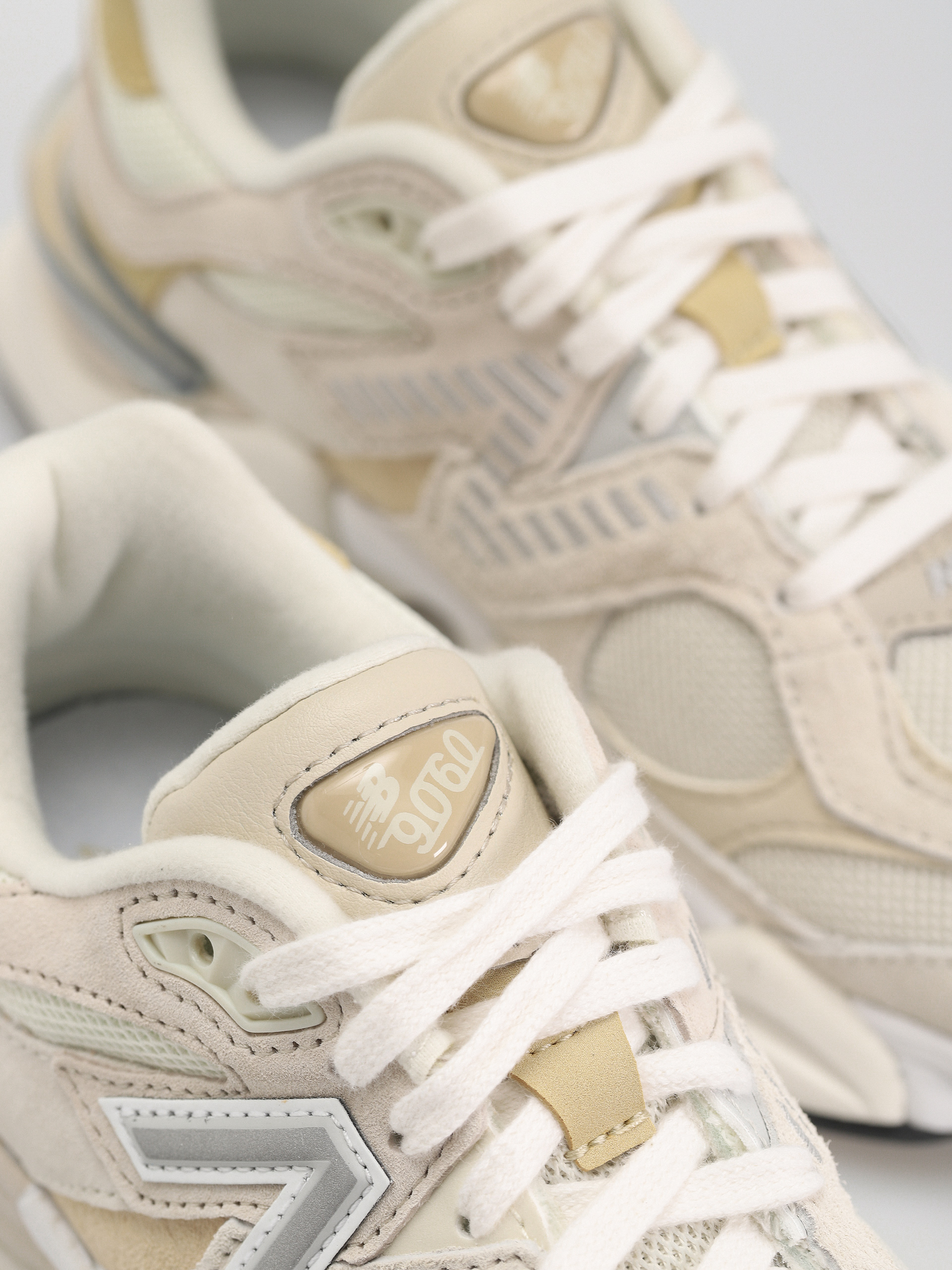 Topánky New Balance 9060 (turtledove)