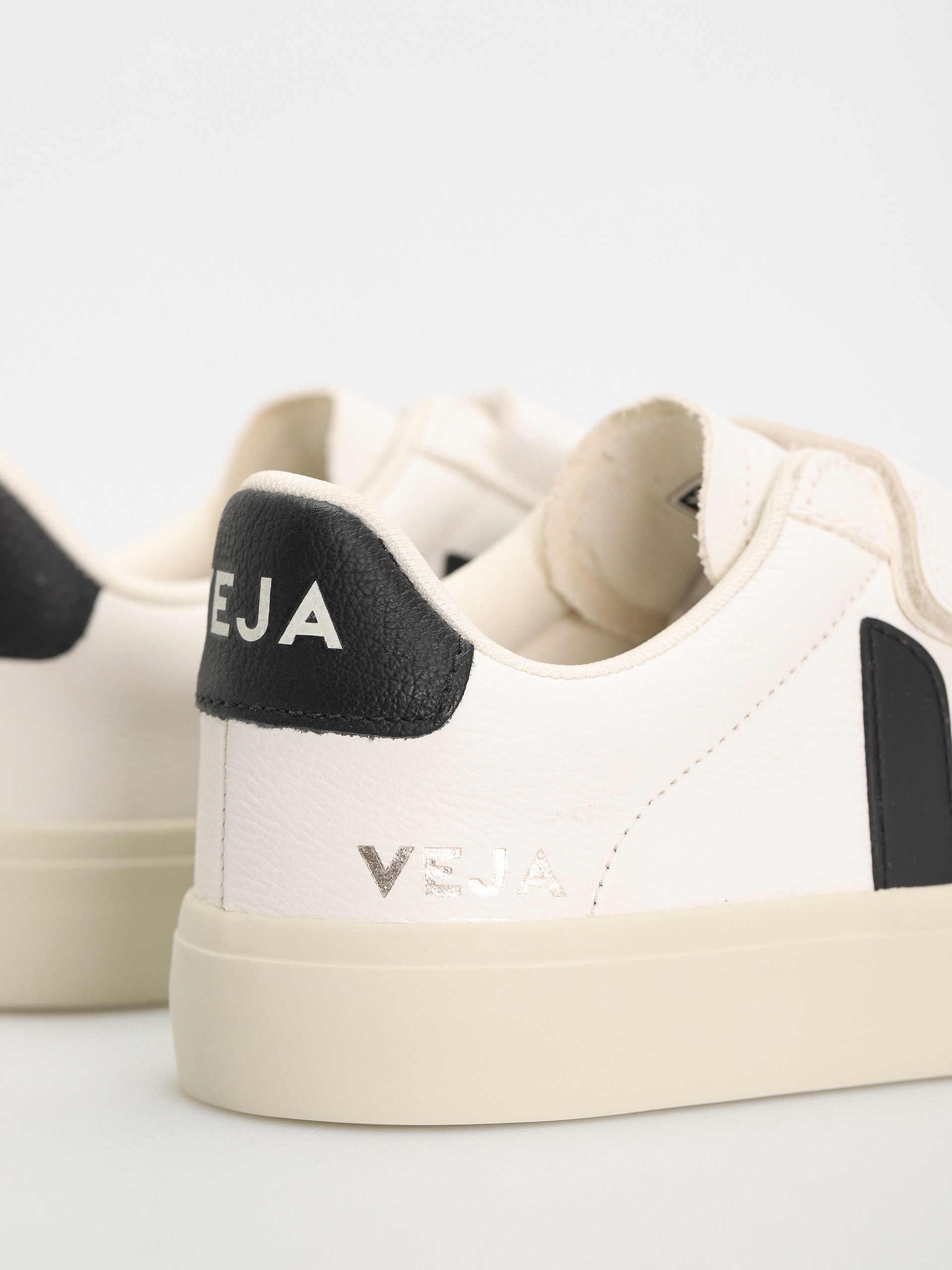 Topánky Veja Recife Logo Wmn (extra white black)