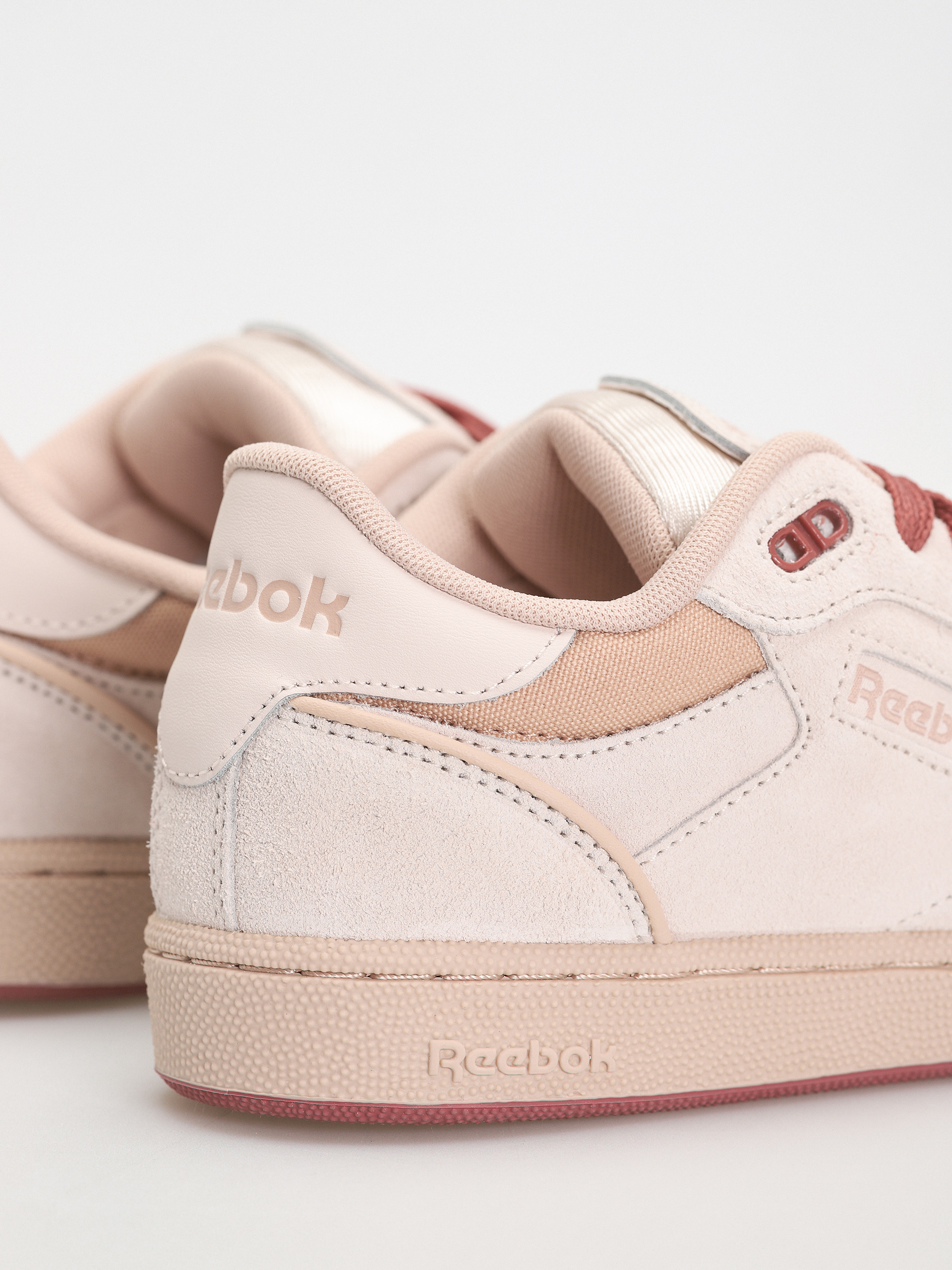 Topánky Reebok Club C Bulc Wmn (blush/pinstu/sedros)