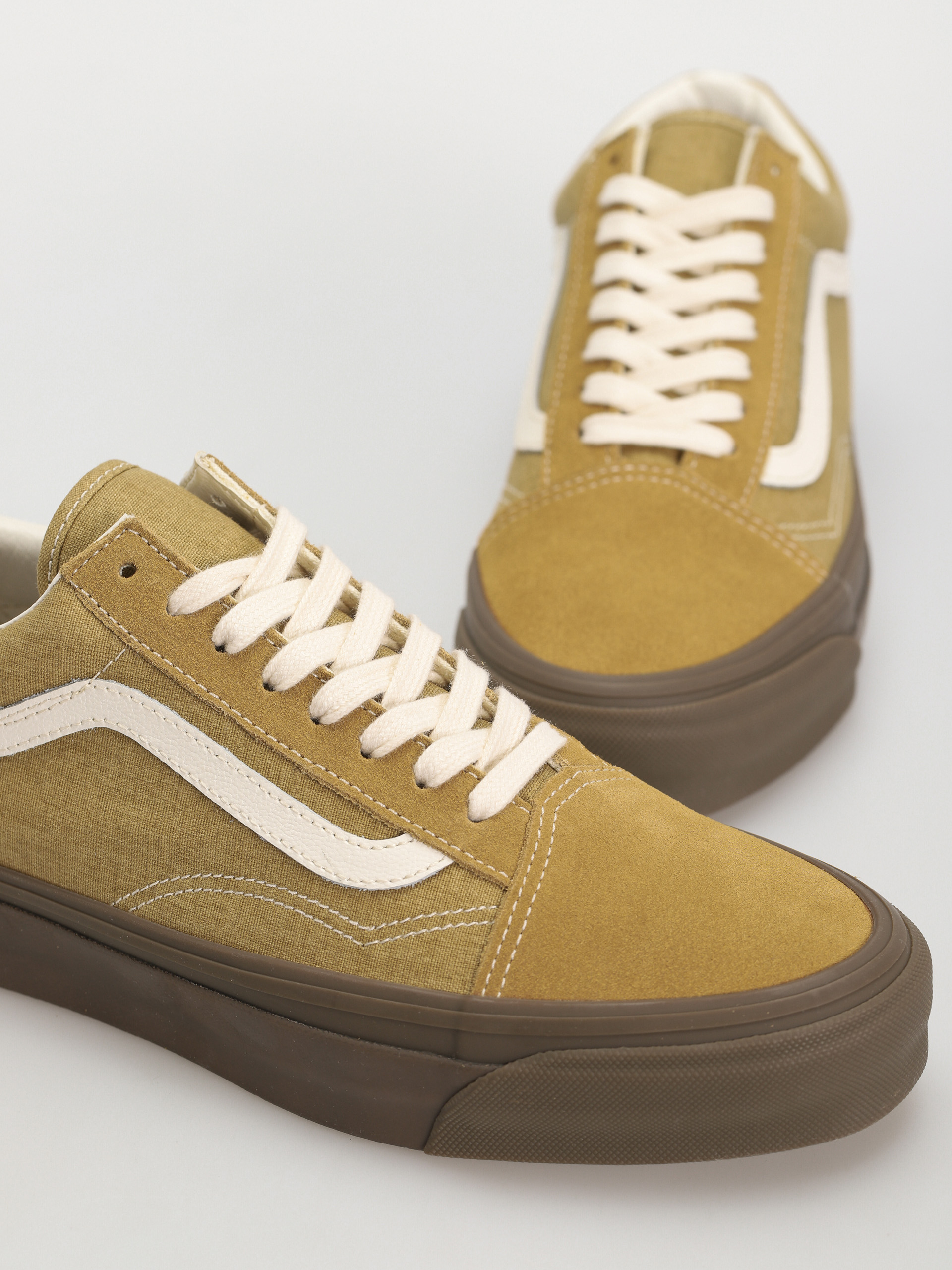 Topánky Vans Old Skool 36 (salt wash dirty yellow)