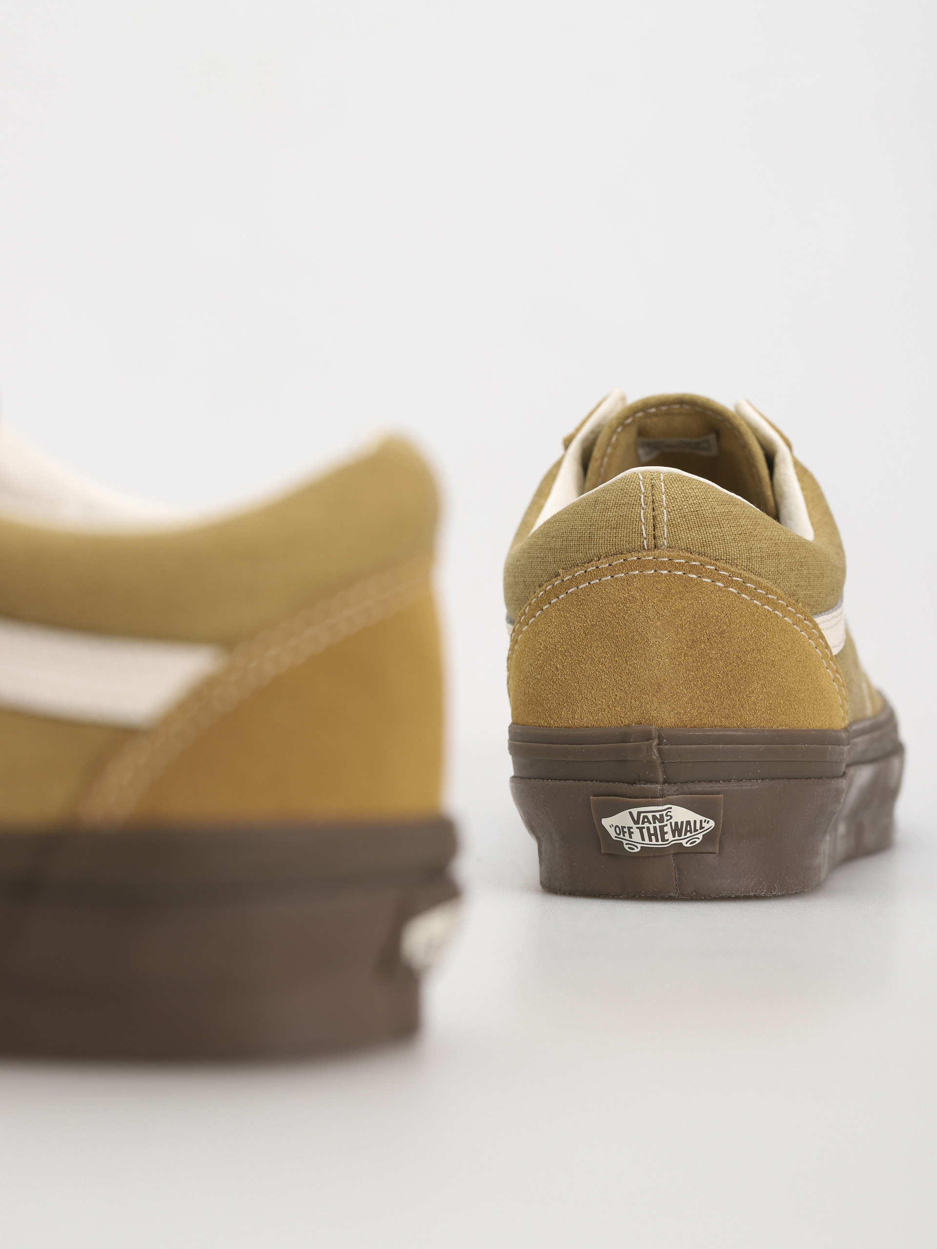 Topánky Vans Old Skool 36 (salt wash dirty yellow)