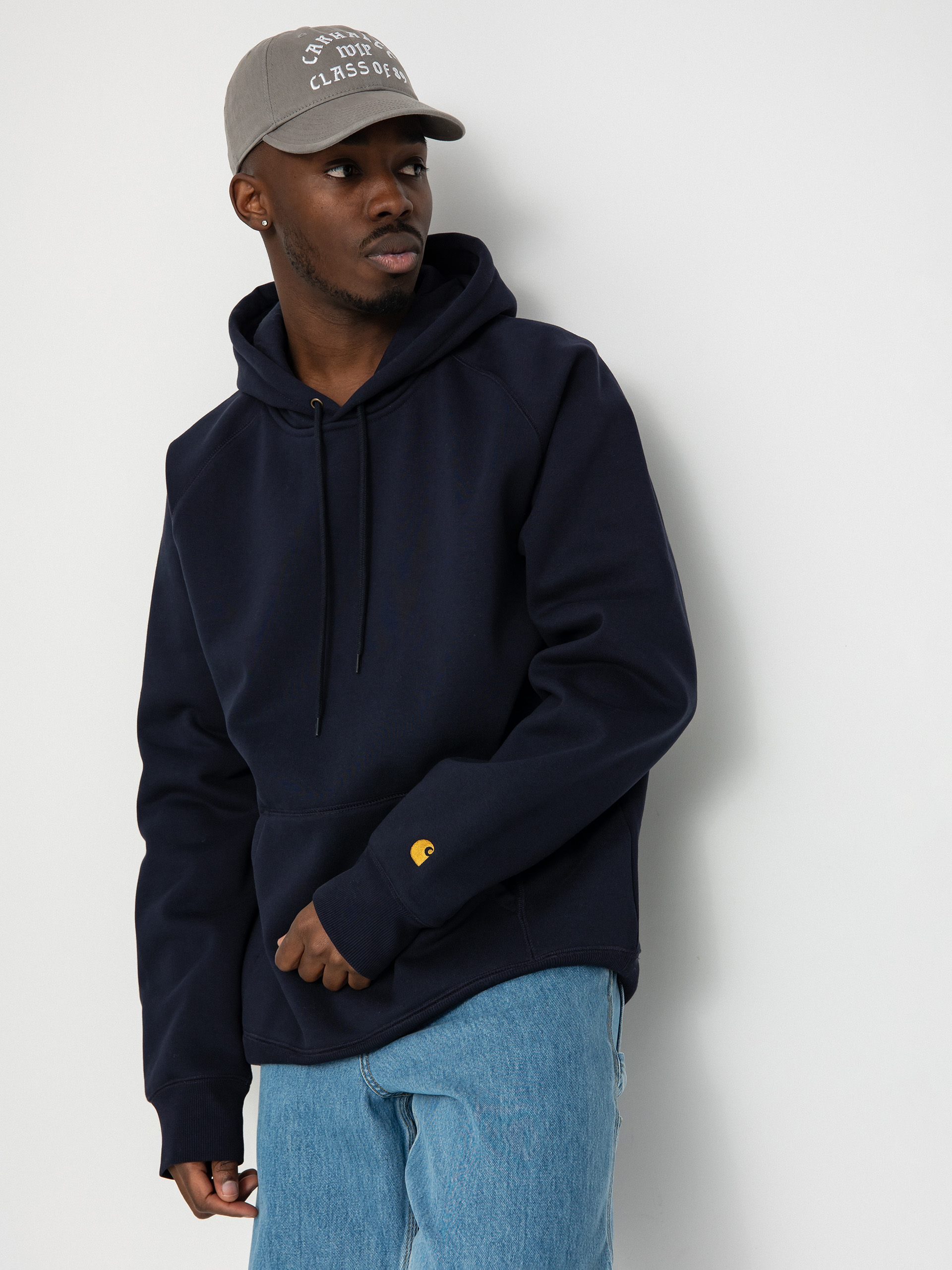 Mikina s kapucňou Carhartt WIP Chase HD (dark navy/gold)