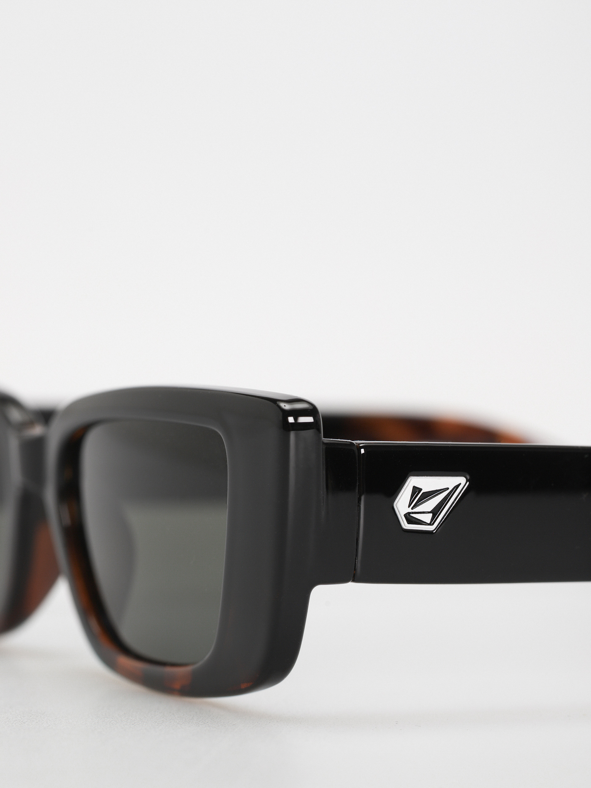 Slnečné okuliare Volcom Strange Land (gloss darkside/gray polar)