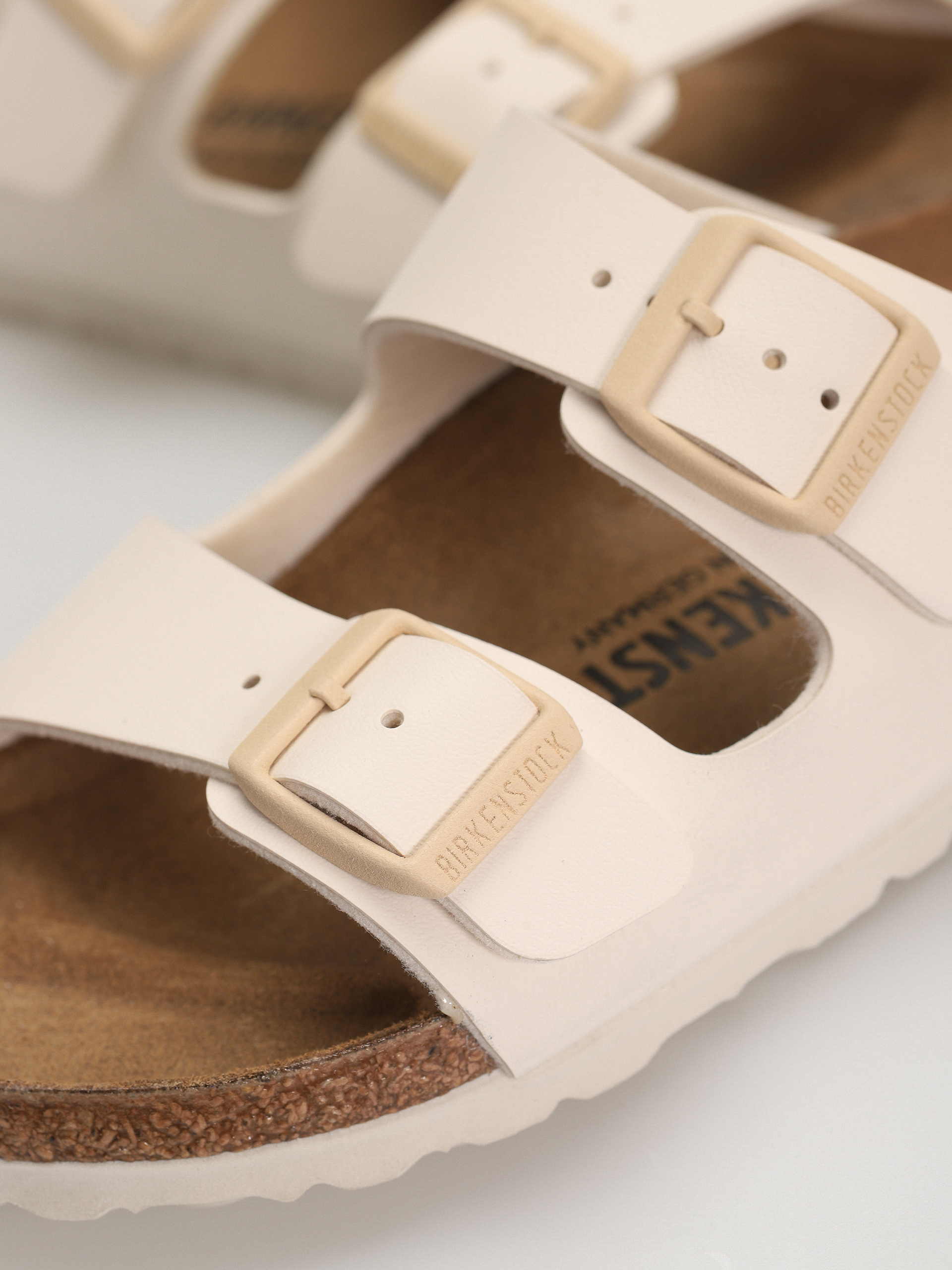 Šľapky Birkenstock Arizona Birko Flor Narrow Wmn (eggshell)