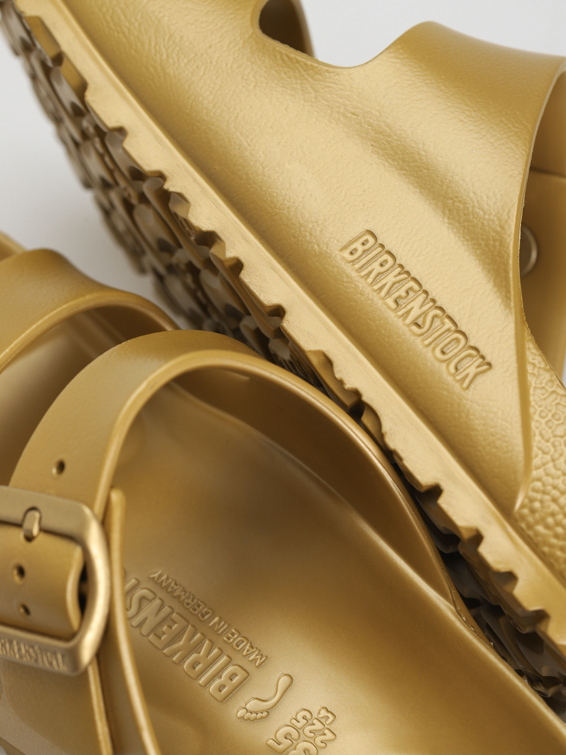 Šľapky Birkenstock Arizona EVA Narrow Wmn (glamour gold)