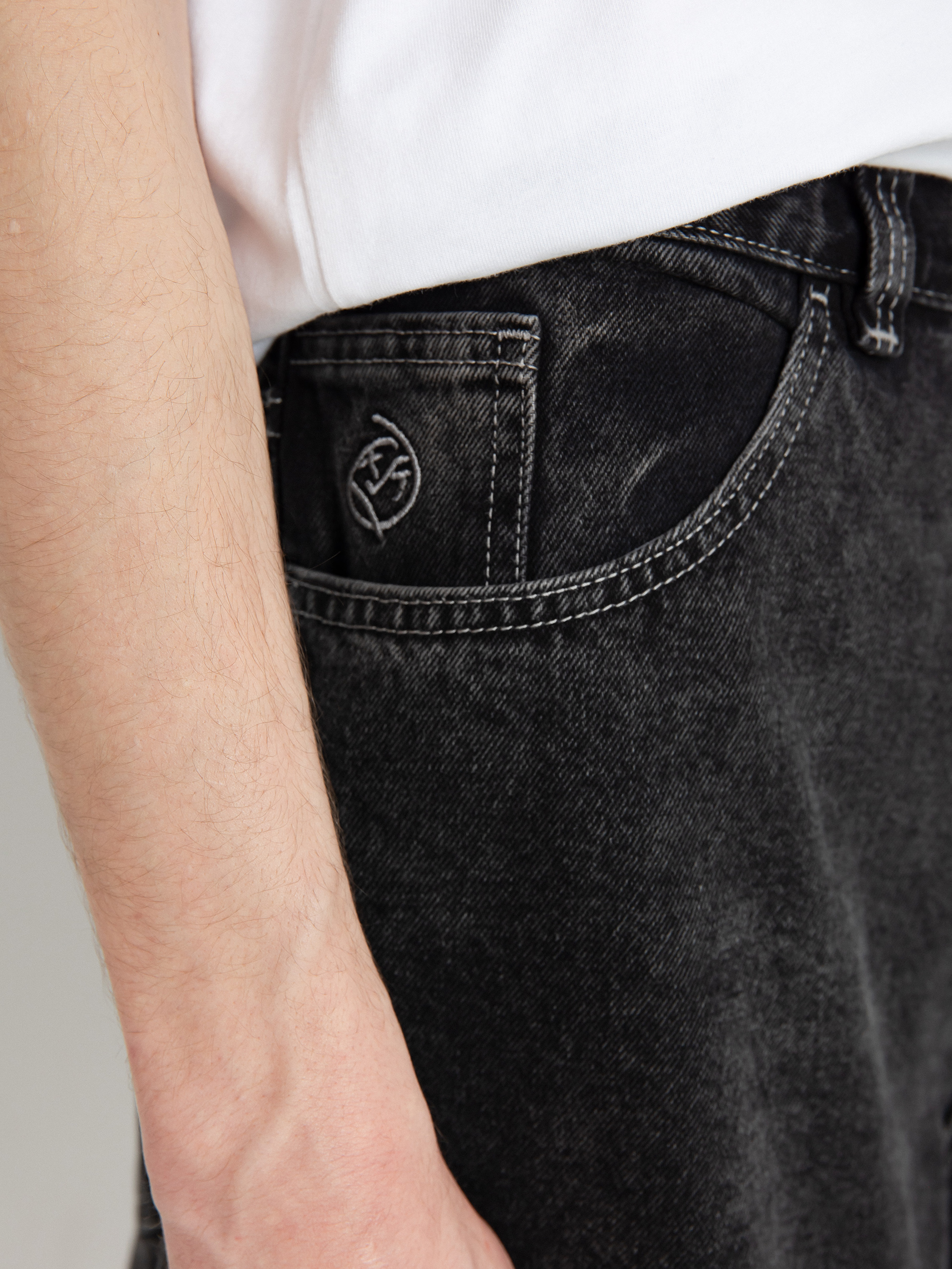 Kraťasy Polar Skate Big Boy (silver black)