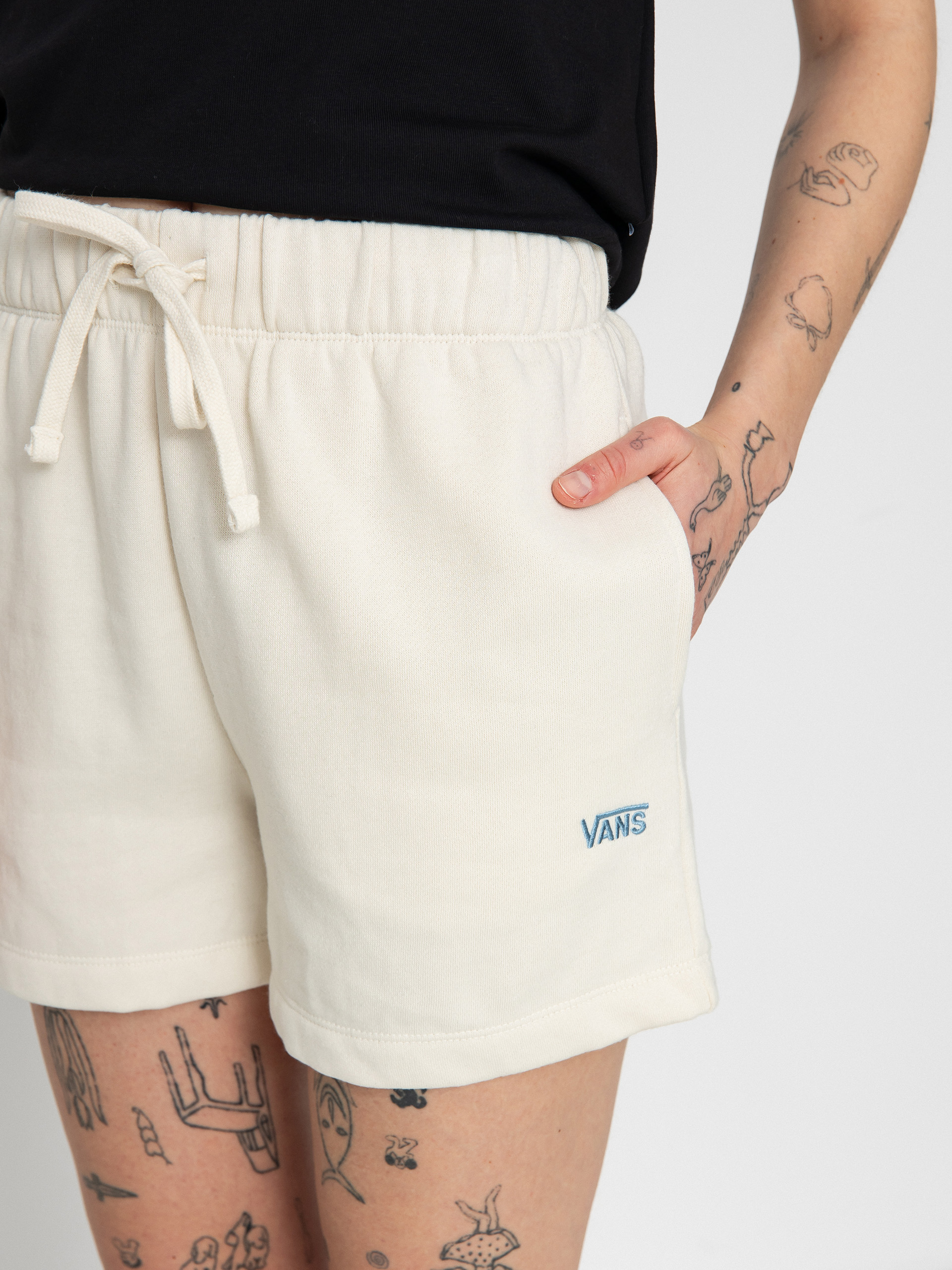 Kraťasy Vans Everyday Fleece Wmn (turtledove)