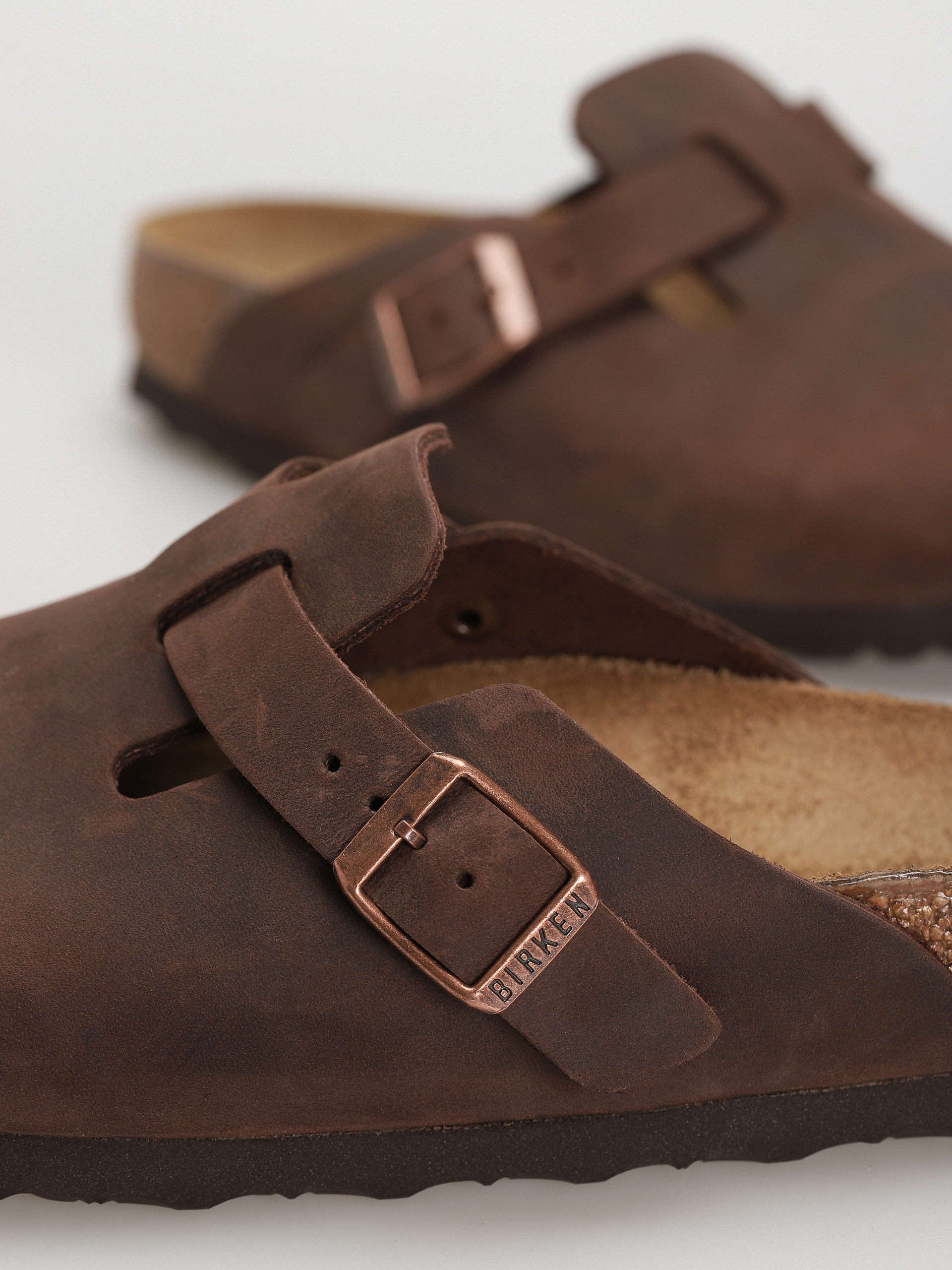 Šľapky Birkenstock Boston Oiled Leather Narrow Wmn (habana)