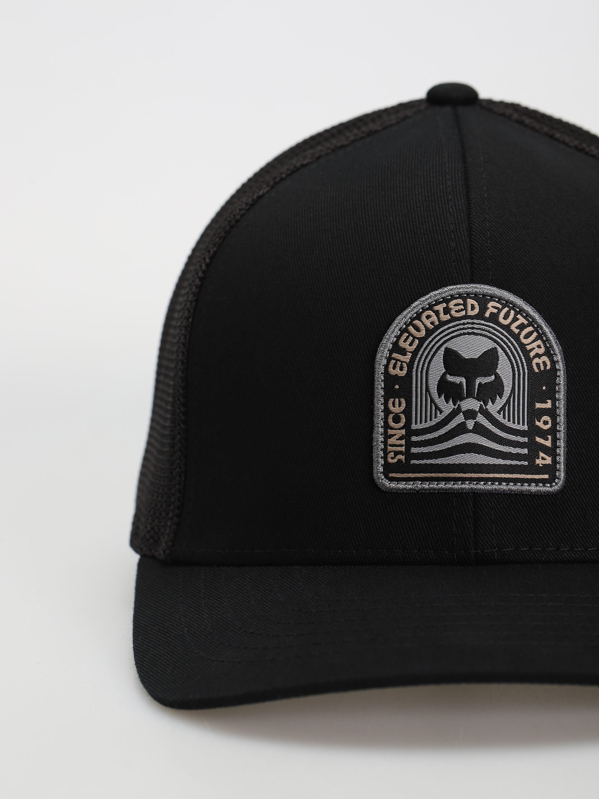 Šiltovka Fox Exploration Flexfit (black)