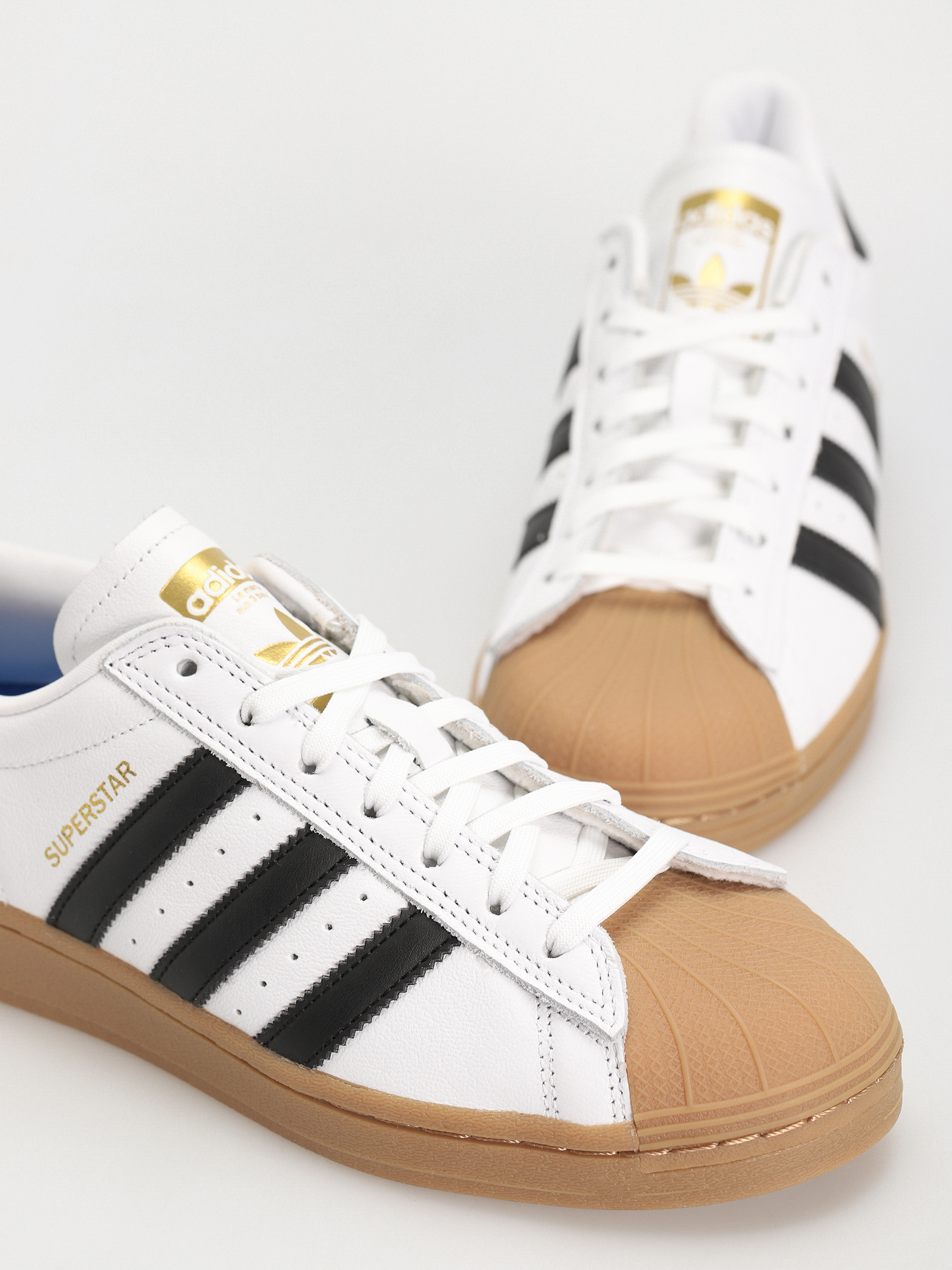 Topánky adidas Superstar ADV (ftwwht/cblack/gum4)