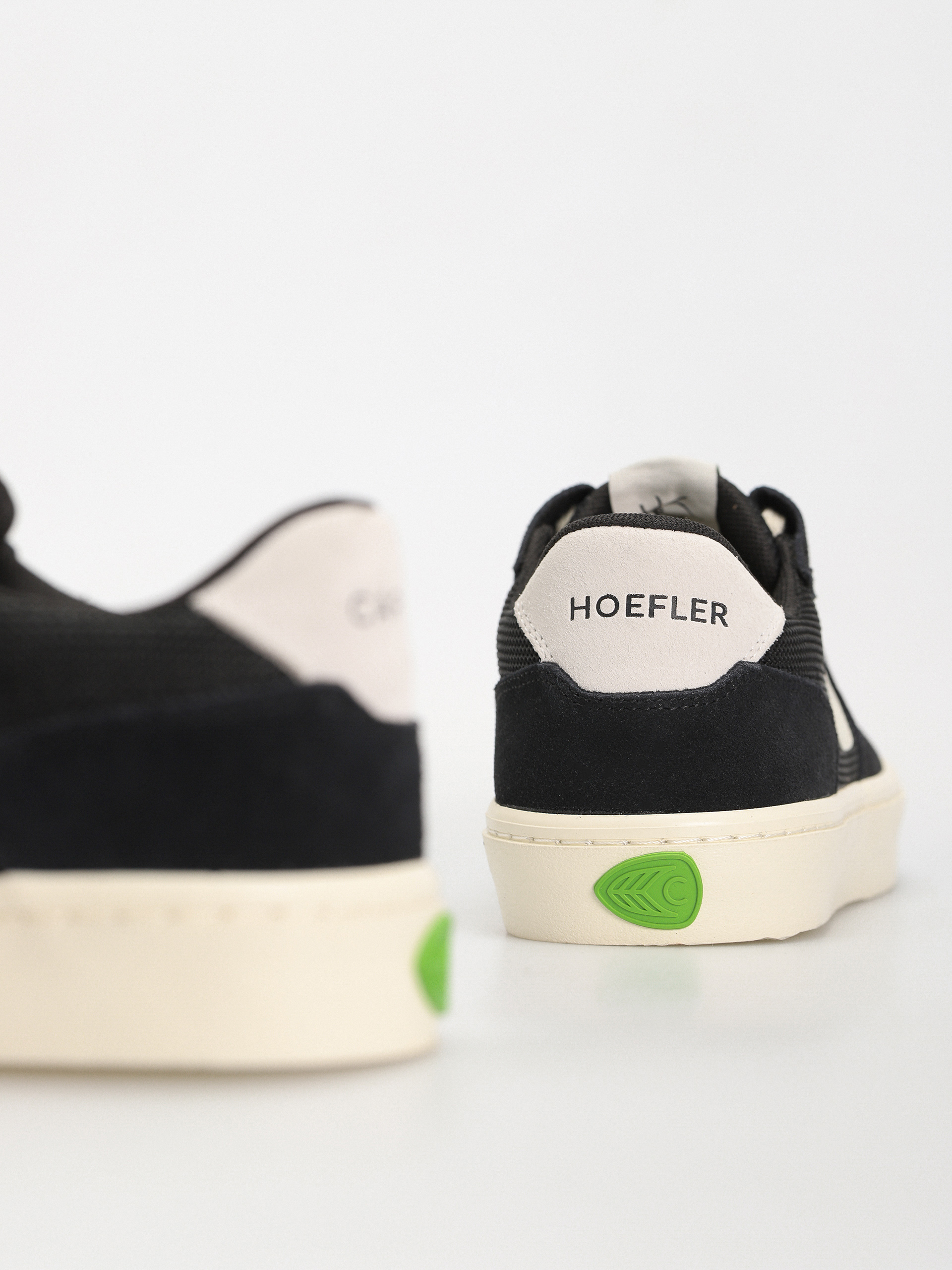 Topánky Cariuma T20 Pro (black/ivory)