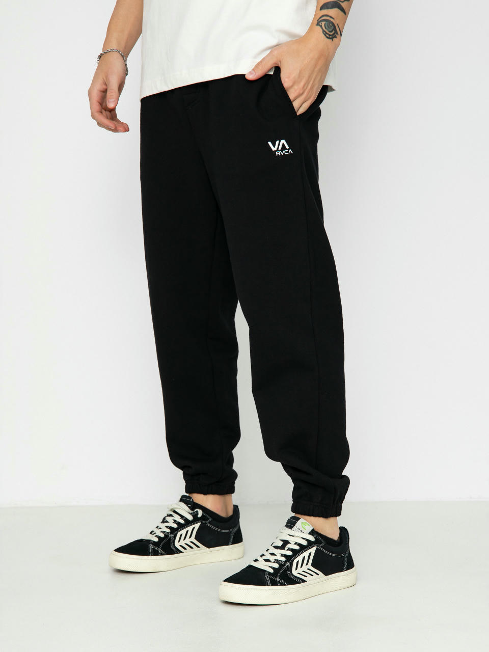 Nohavice RVCA Va Essential Sweatpant (black)