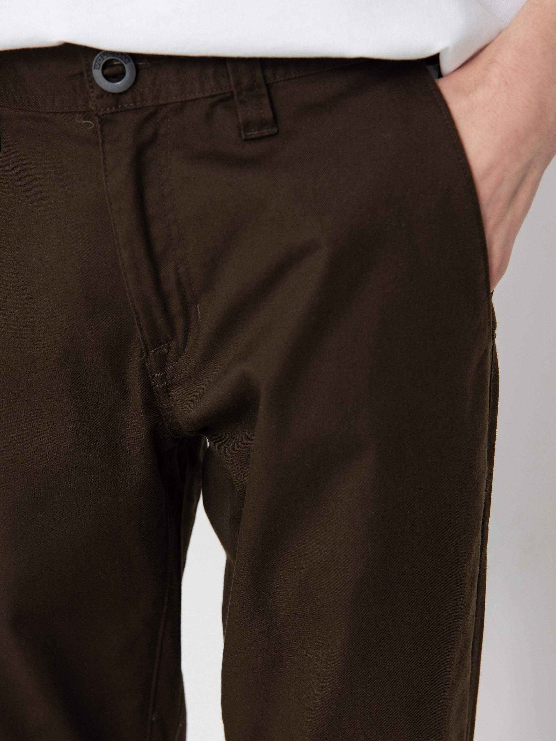 Nohavice Volcom Frickin Modern Stret (dark brown)