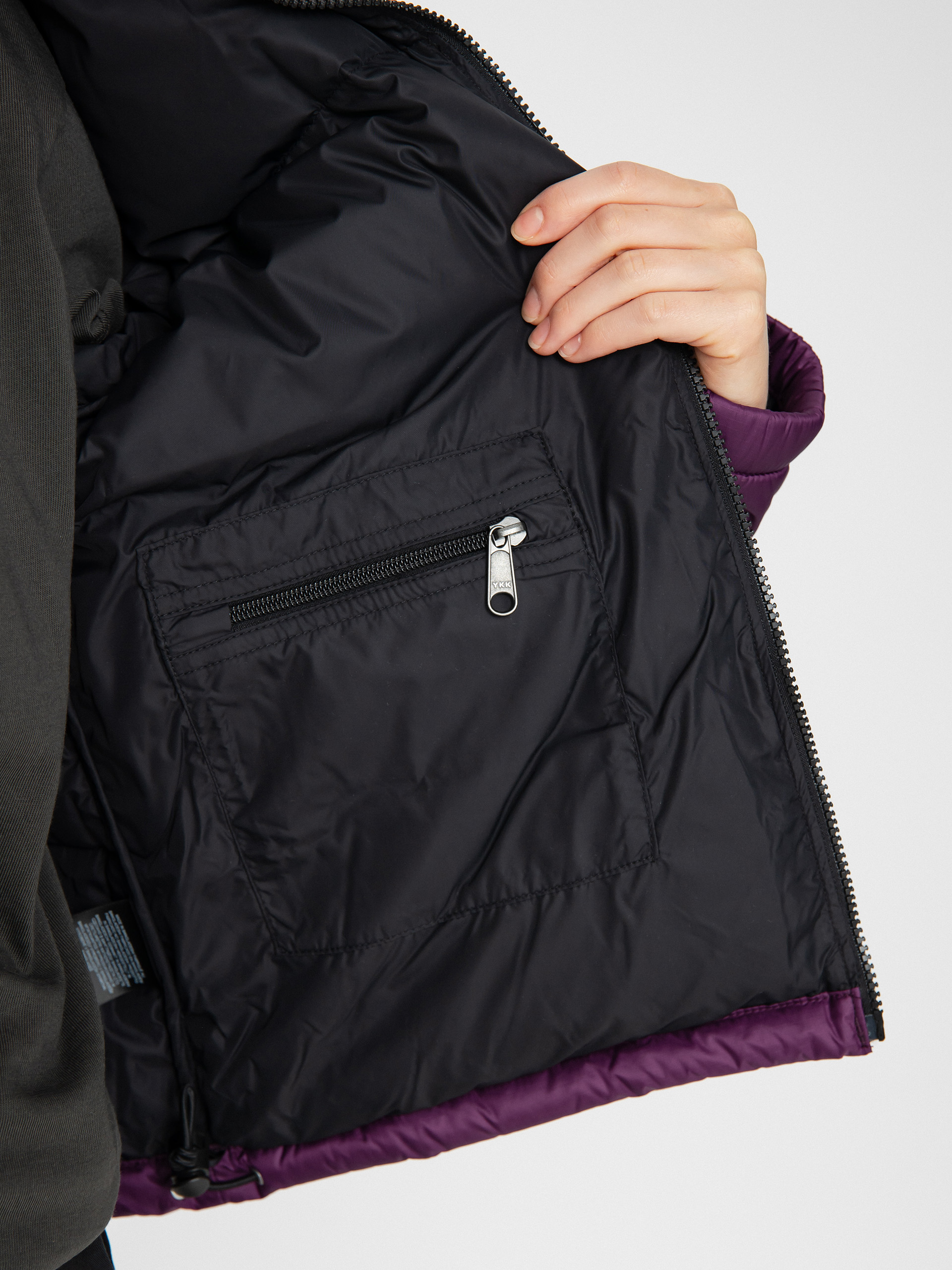 Bunda The North Face 1996 Retro Nuptse Wmn (black currant purple)