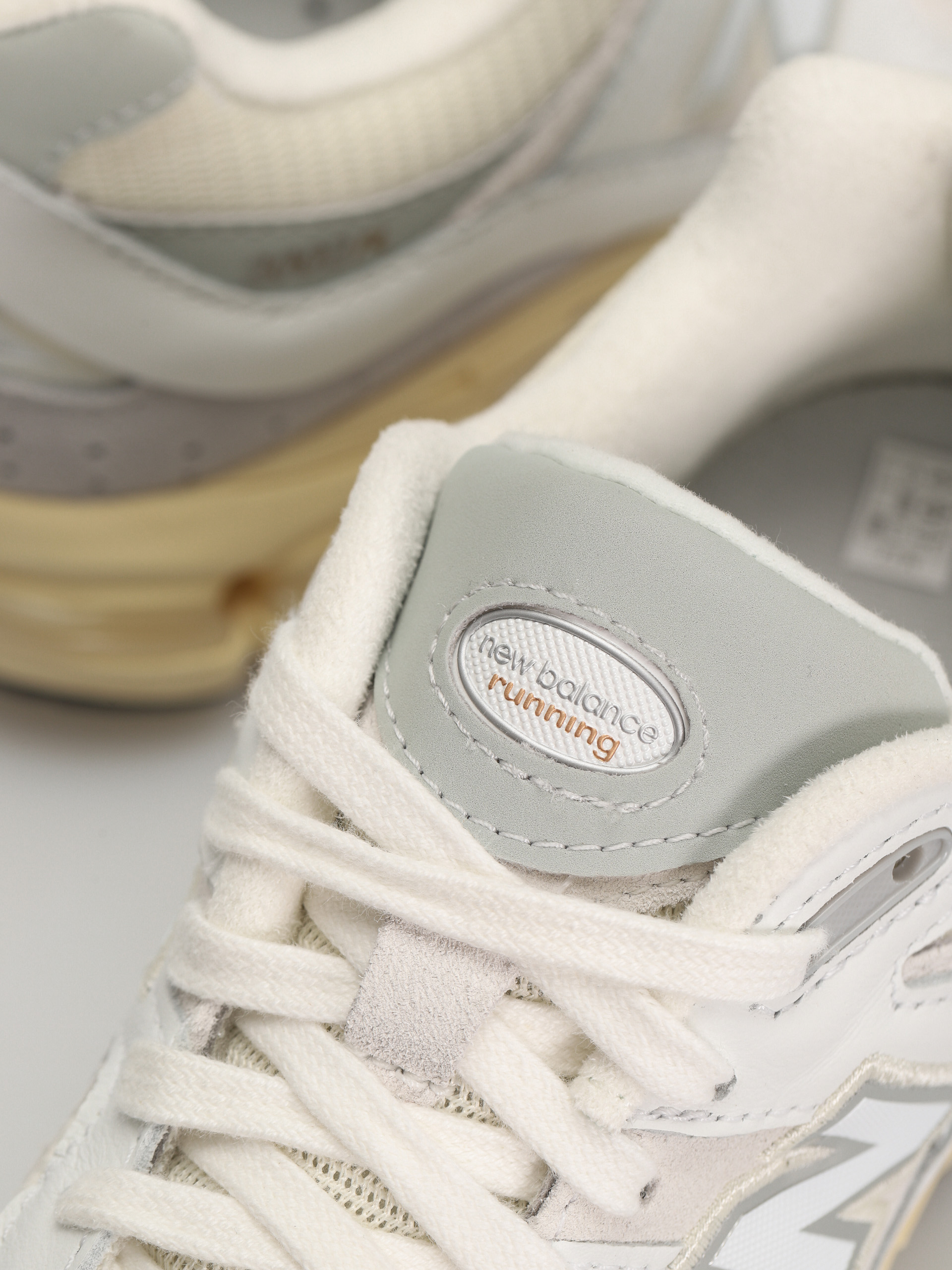 Topánky New Balance 2002 (white)