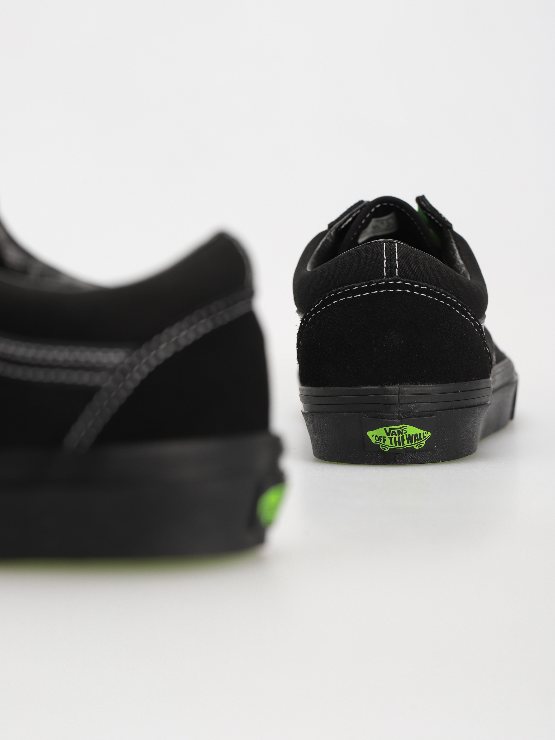 Topánky Vans Old Skool (metal hyperpop black)