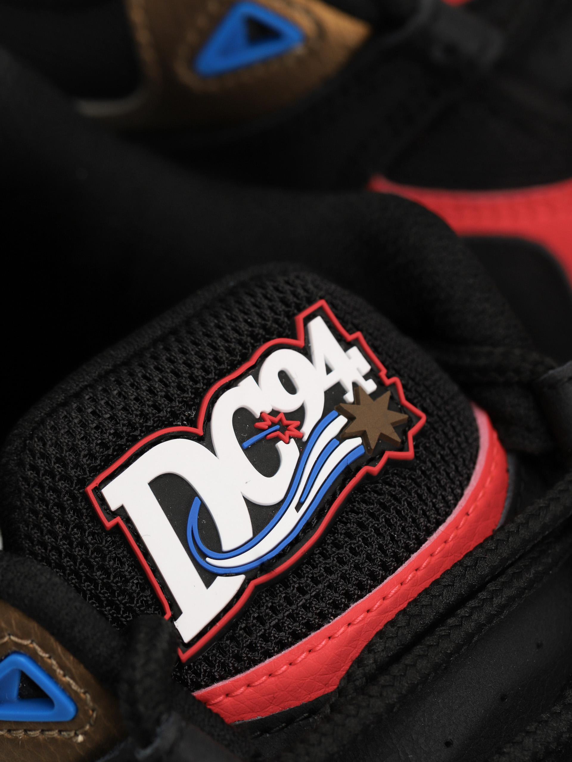 Topánky DC Truth Og (black/red/blue)