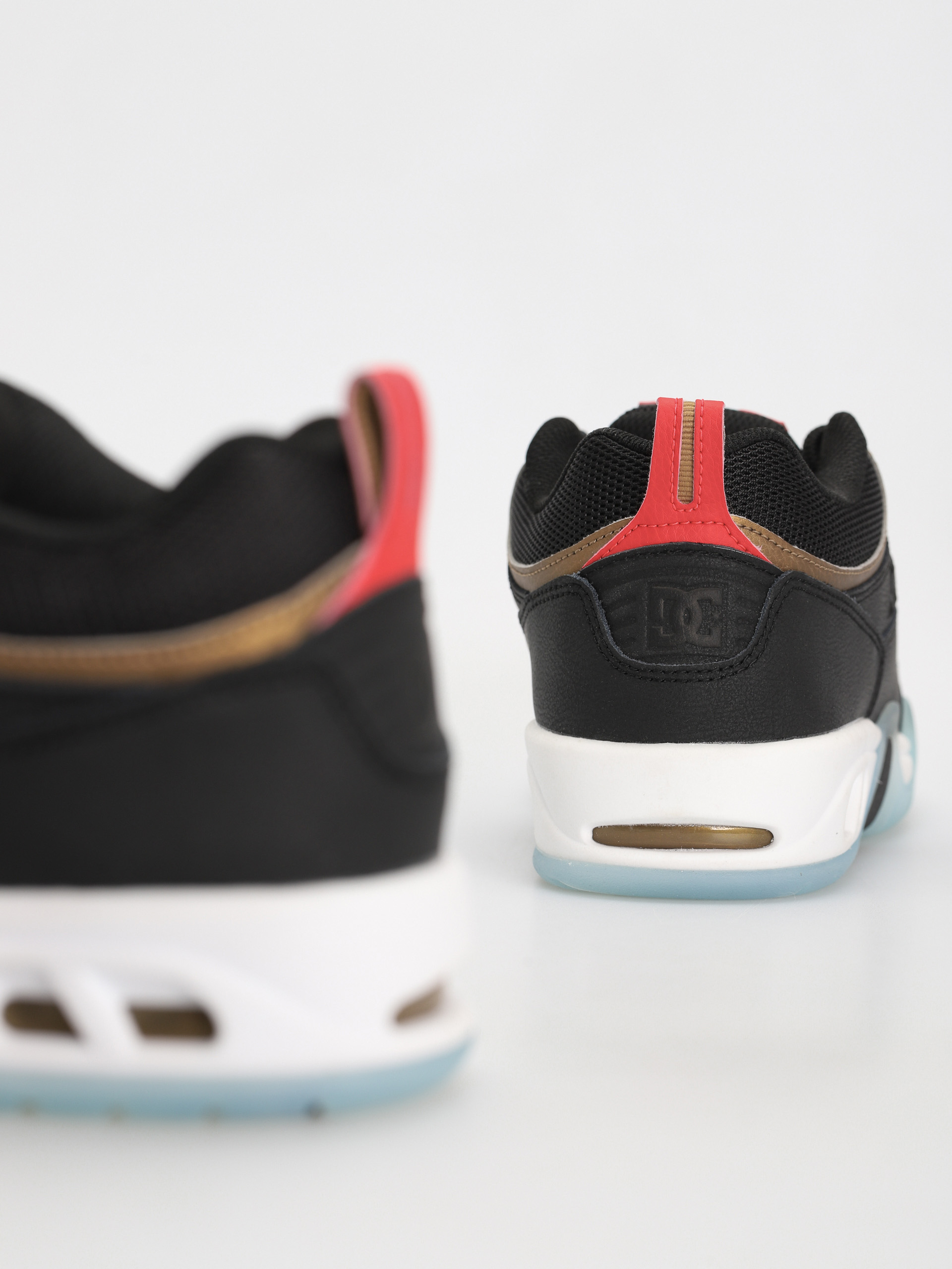 Topánky DC Truth Og (black/red/blue)