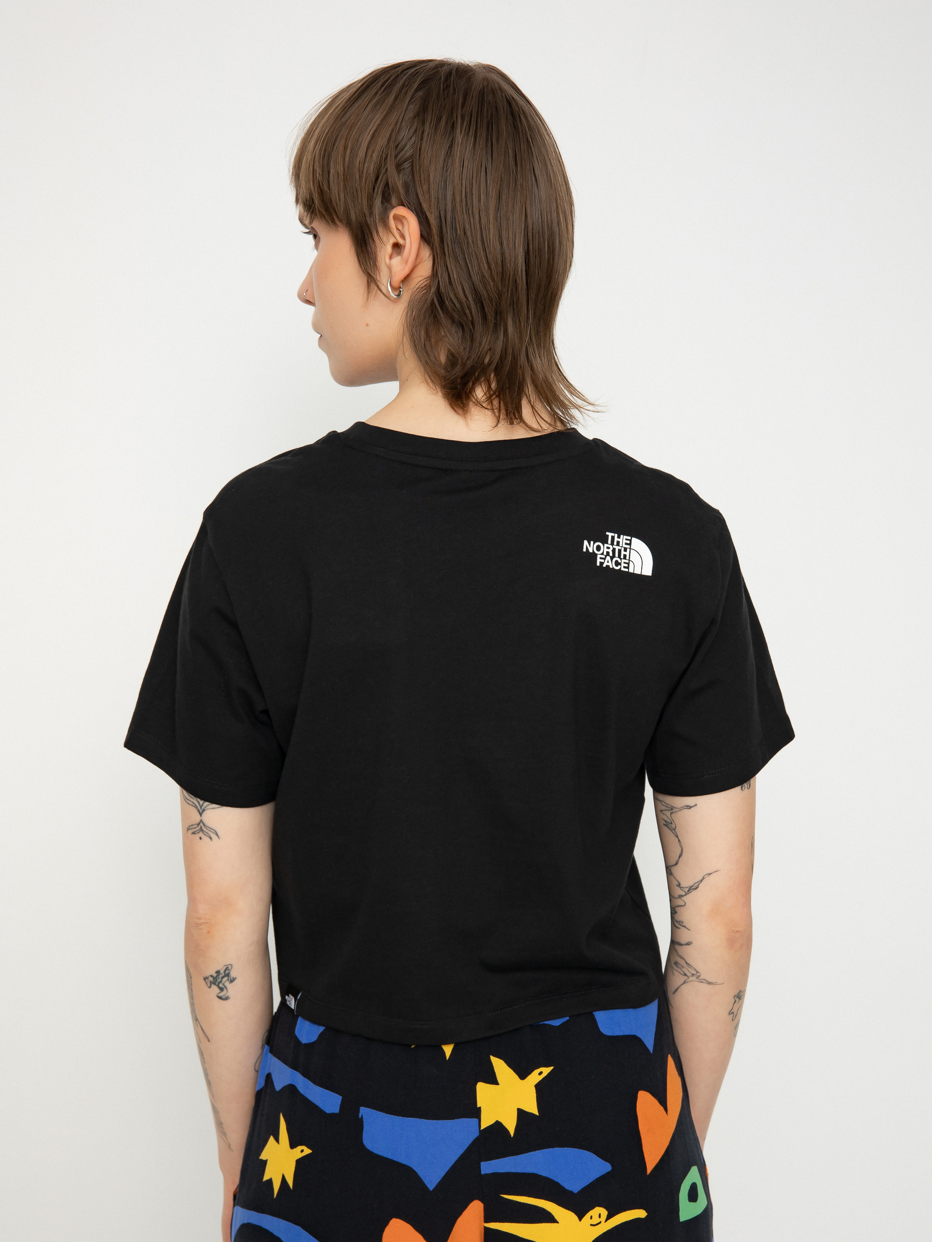 Tričko The North Face Simple Dome Cropped Slim Wmn (tnf black)