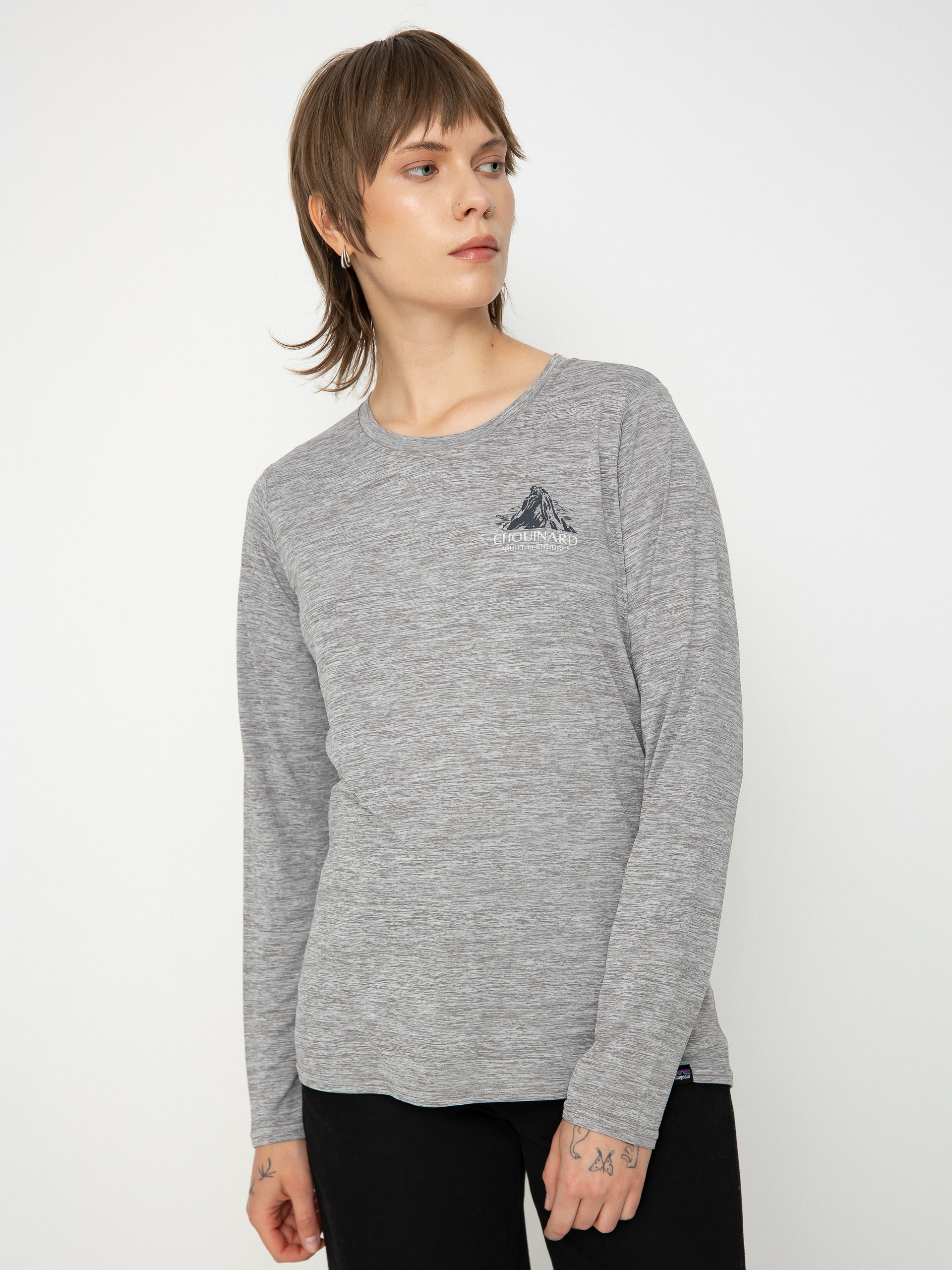 Triko Patagonia Cap Cool Daily Graphic Wmn (chouinard crest feather grey)