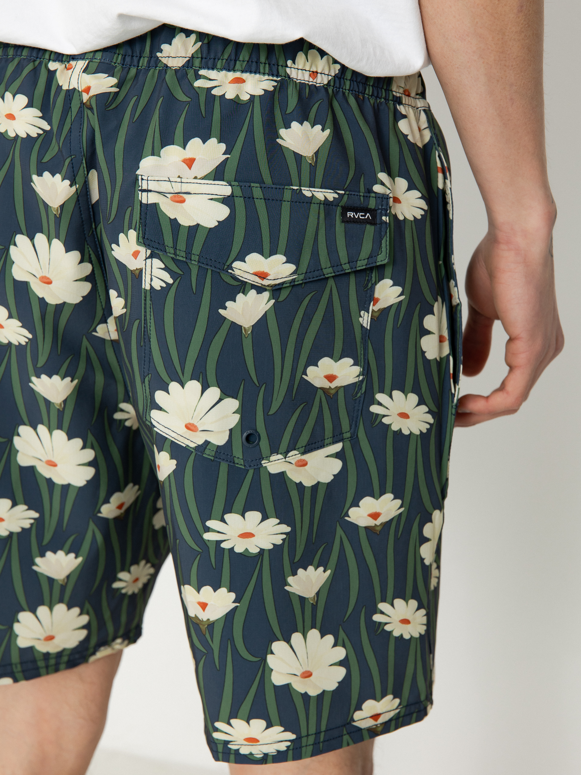 Plážové kraťasy RVCA Va Elastic (moody blue)