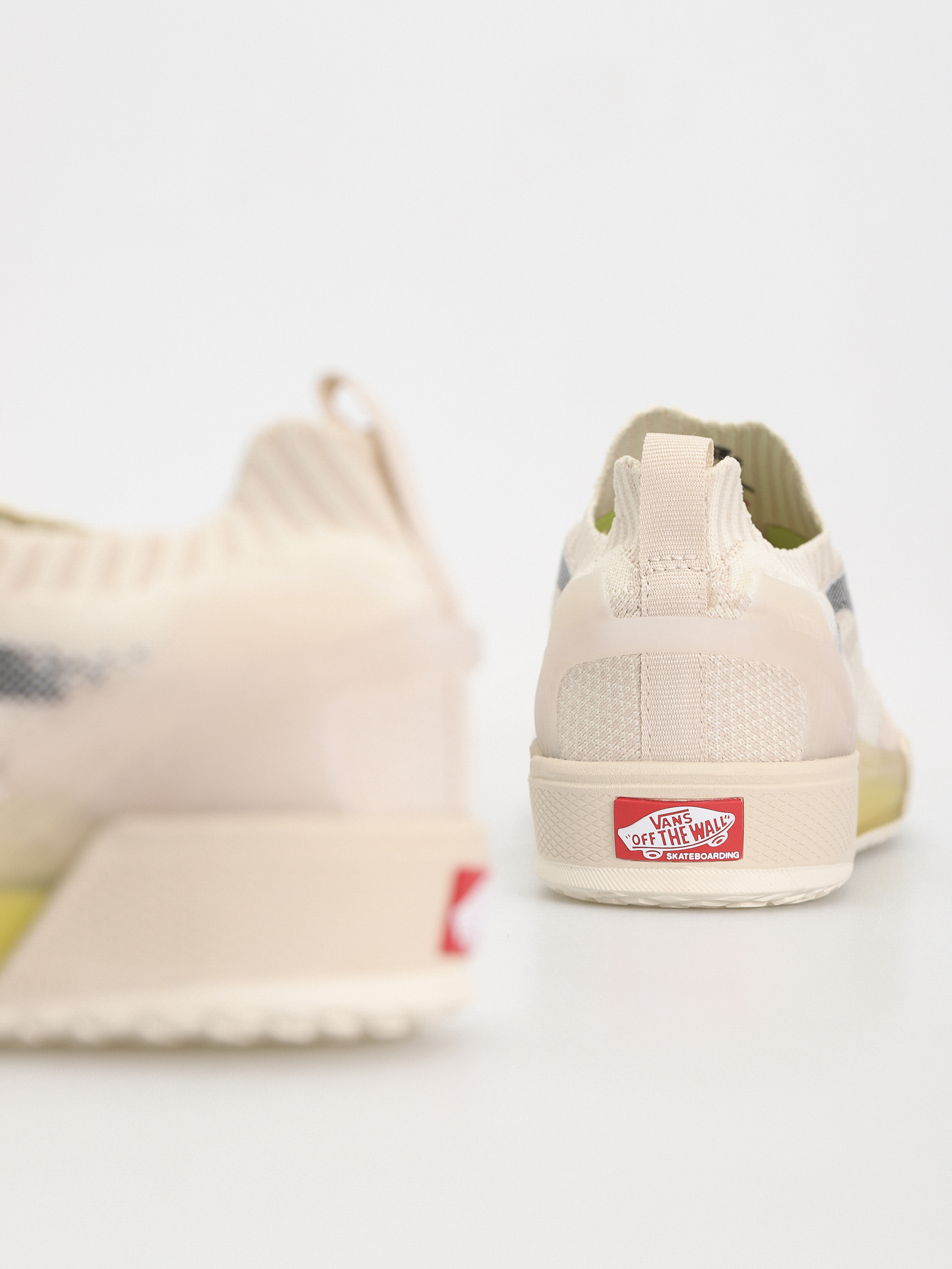 Topánky Vans Ave 2.0 Knit (cream)