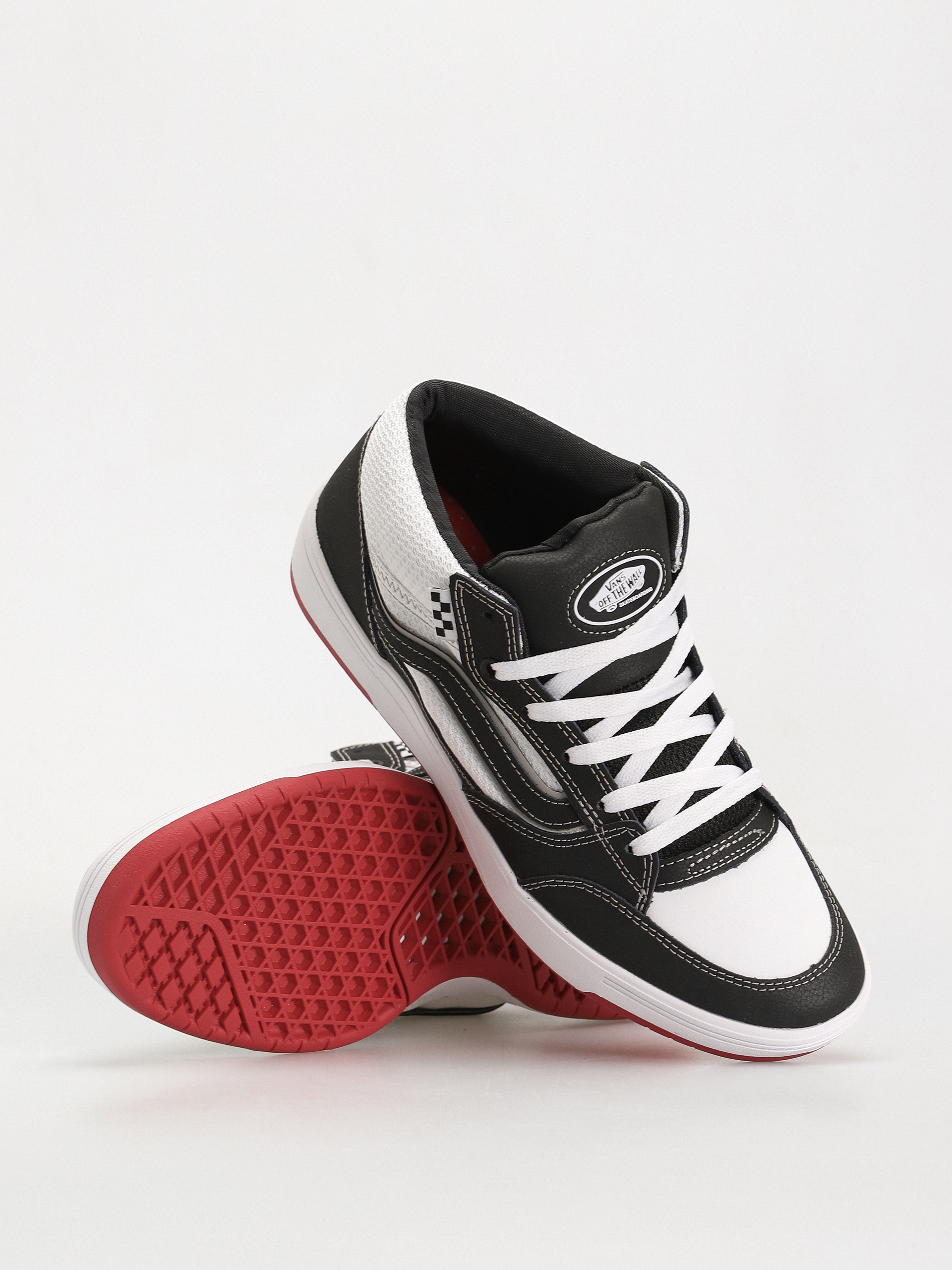 Topánky Vans Zahba Mid (black/white/red)