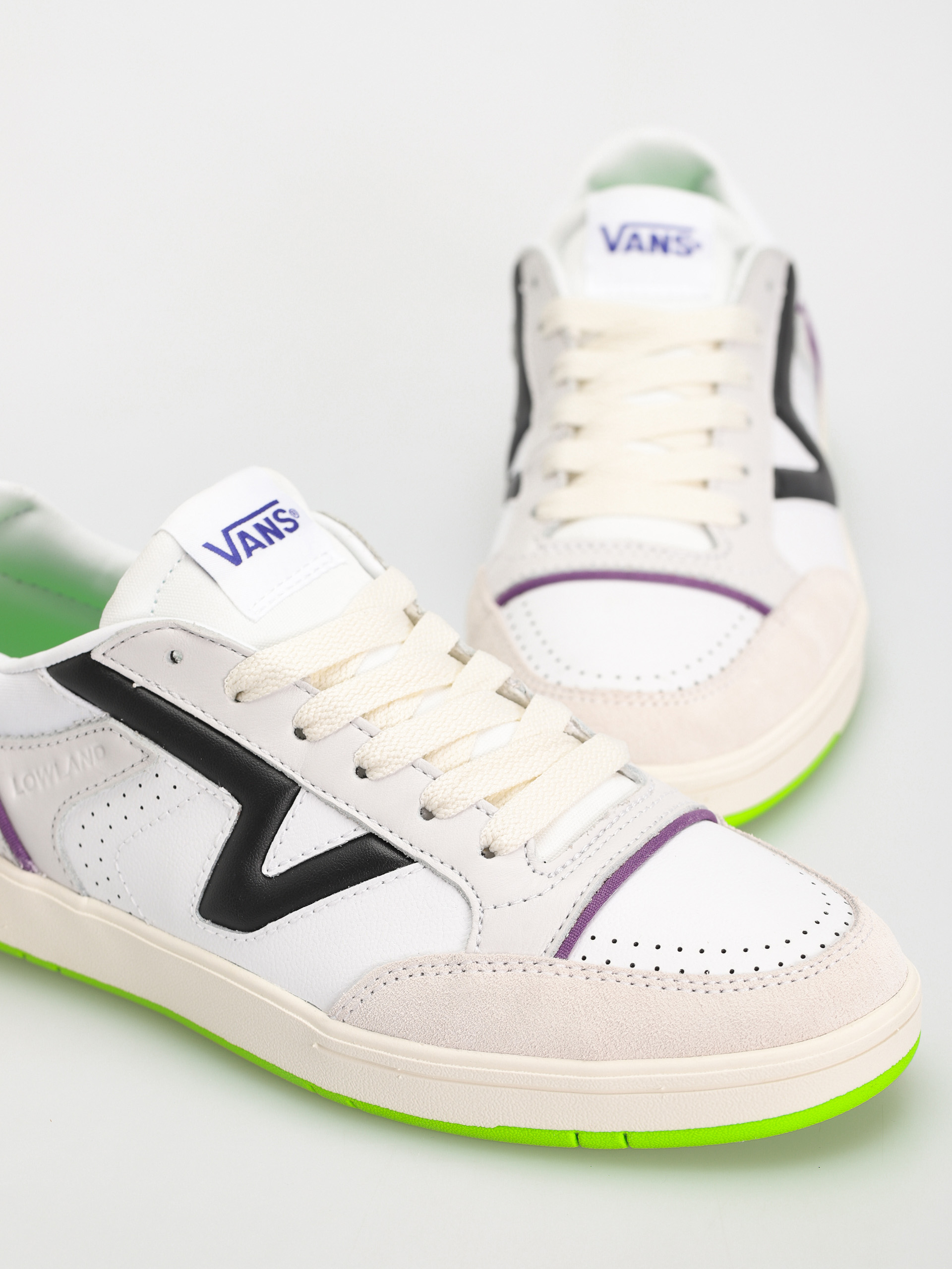 Topánky Vans Lowland Cc Jmp R (multi sport true white/multi)