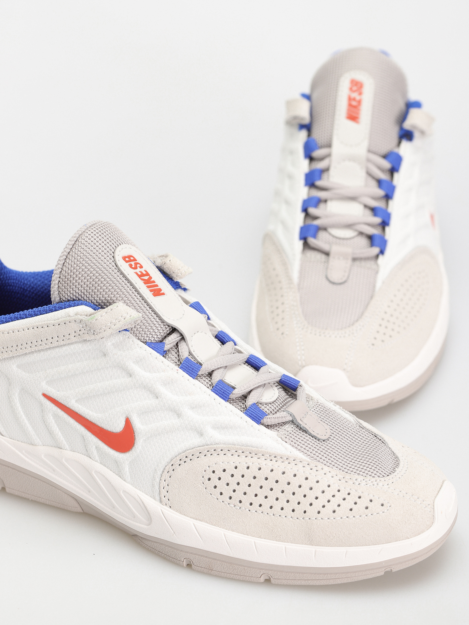 Topánky Nike SB Vertebrae (summit white/cosmic clay platinum tint)