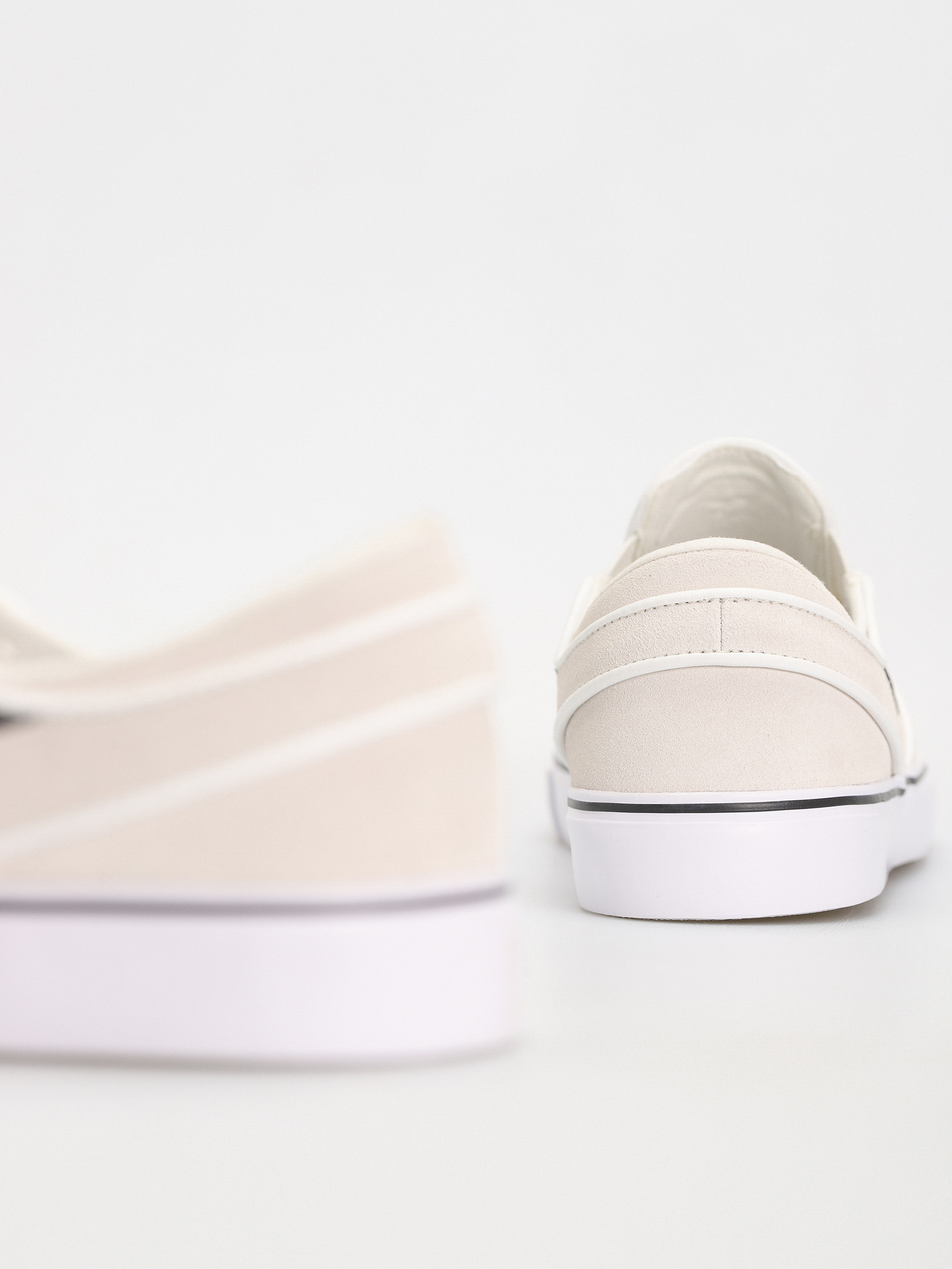 Topánky Nike SB Janoski+ Slip (summit white/black summit white white)