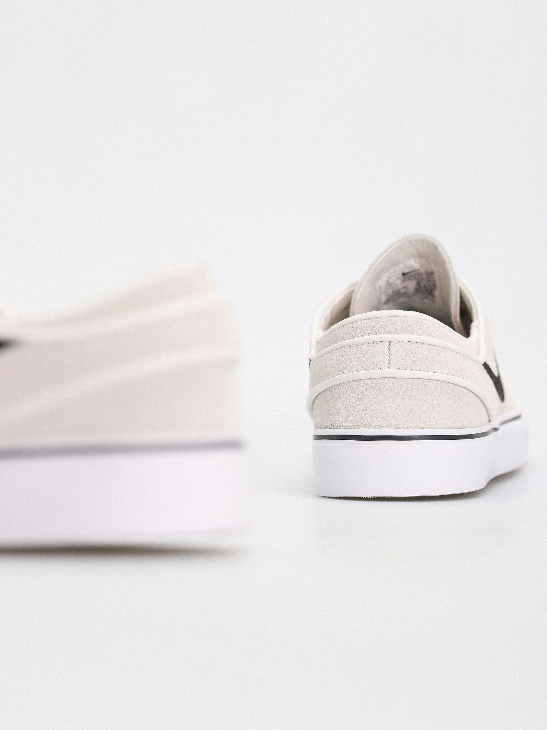 Topánky Nike SB Zoom Janoski Og+ (summit white/black summit white white)