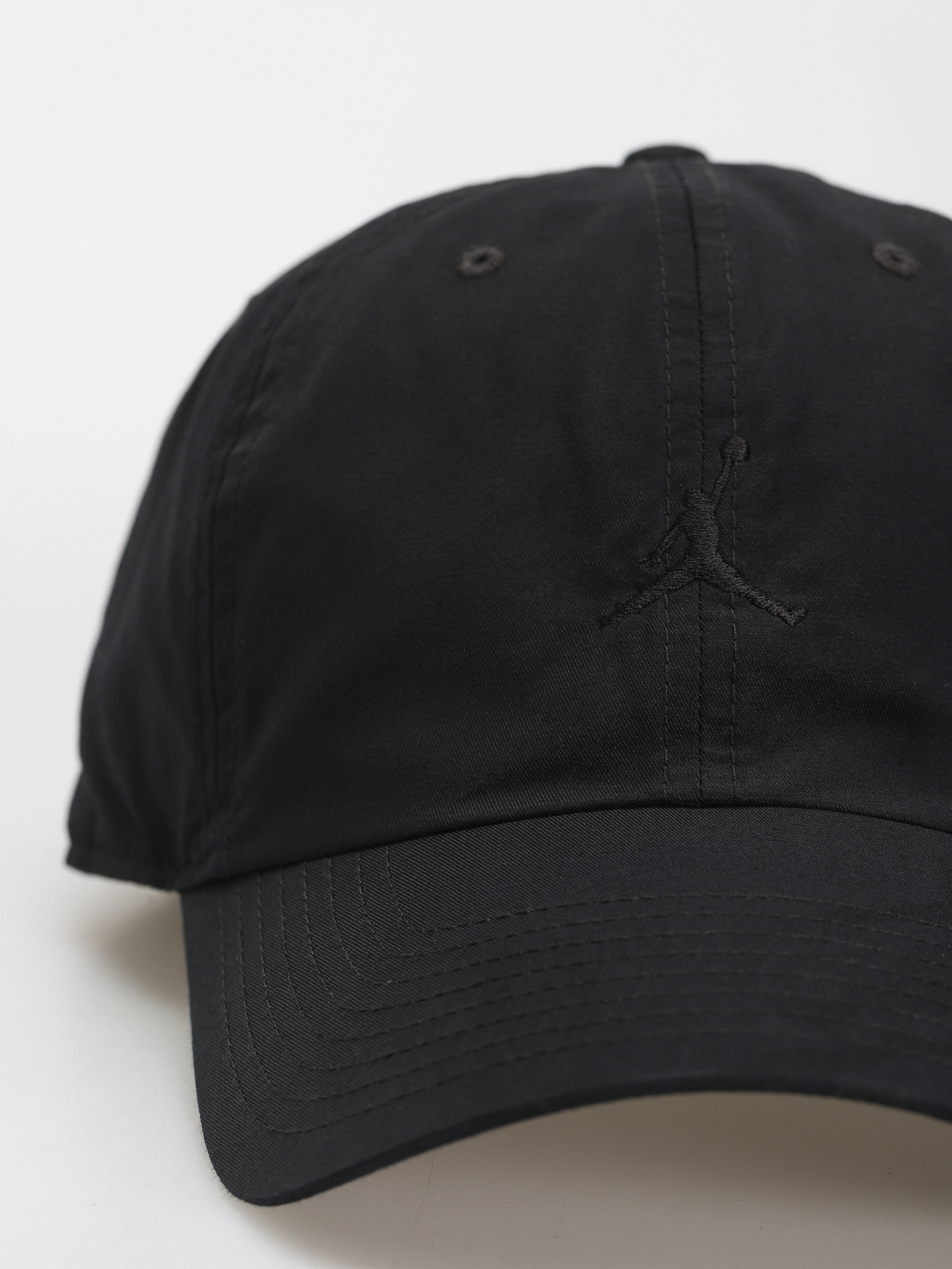 Šiltovka Jordan Club Cap (black/black)