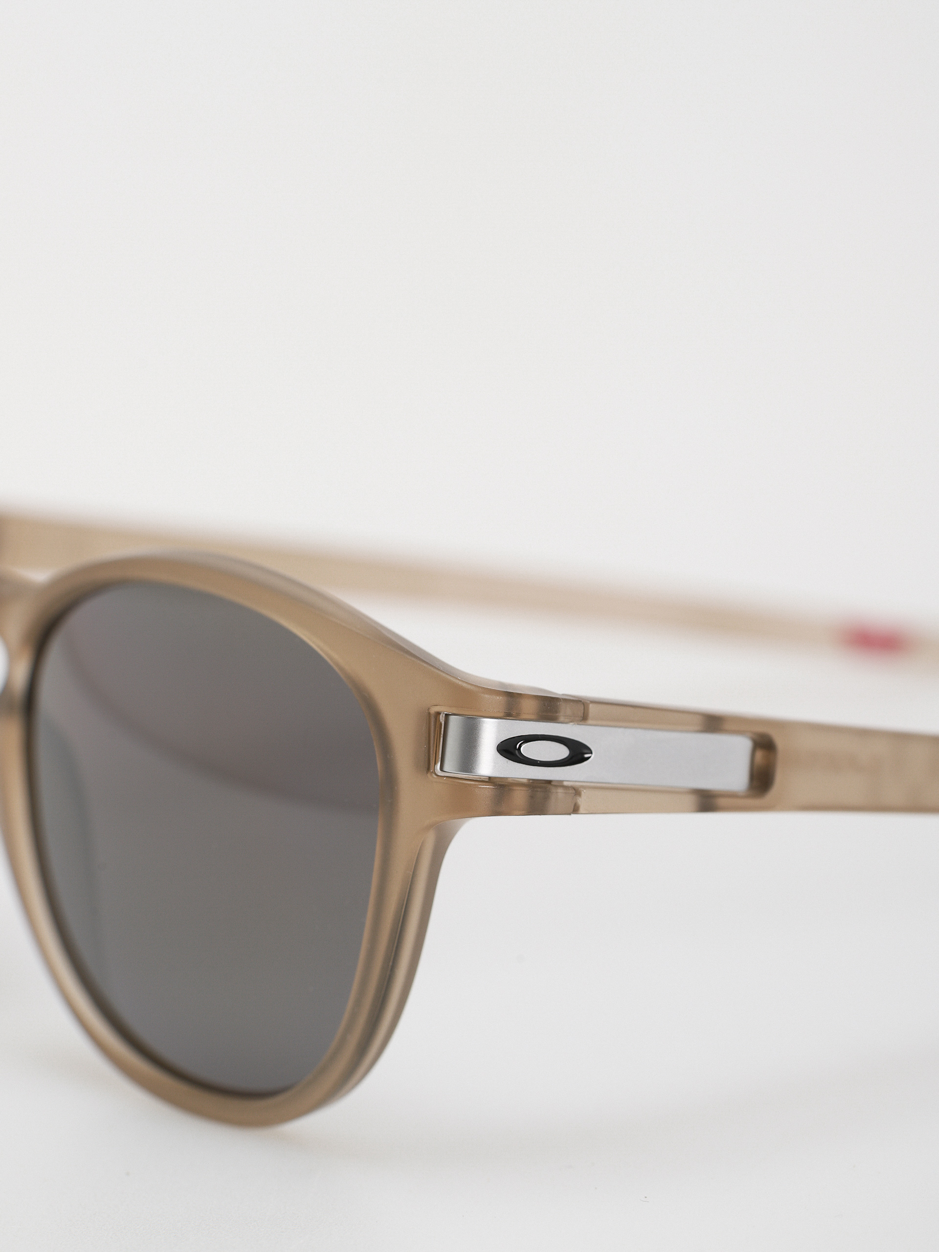 Slnečné okuliare Oakley Latch (matte sepia/prizm black polar)