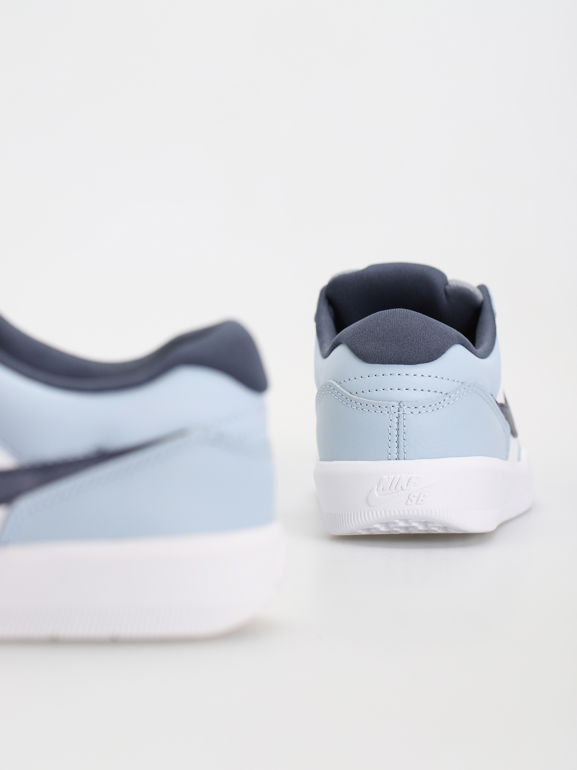 Topánky Nike SB Force 58 Prm L (white/thunder blue white ashen slate)