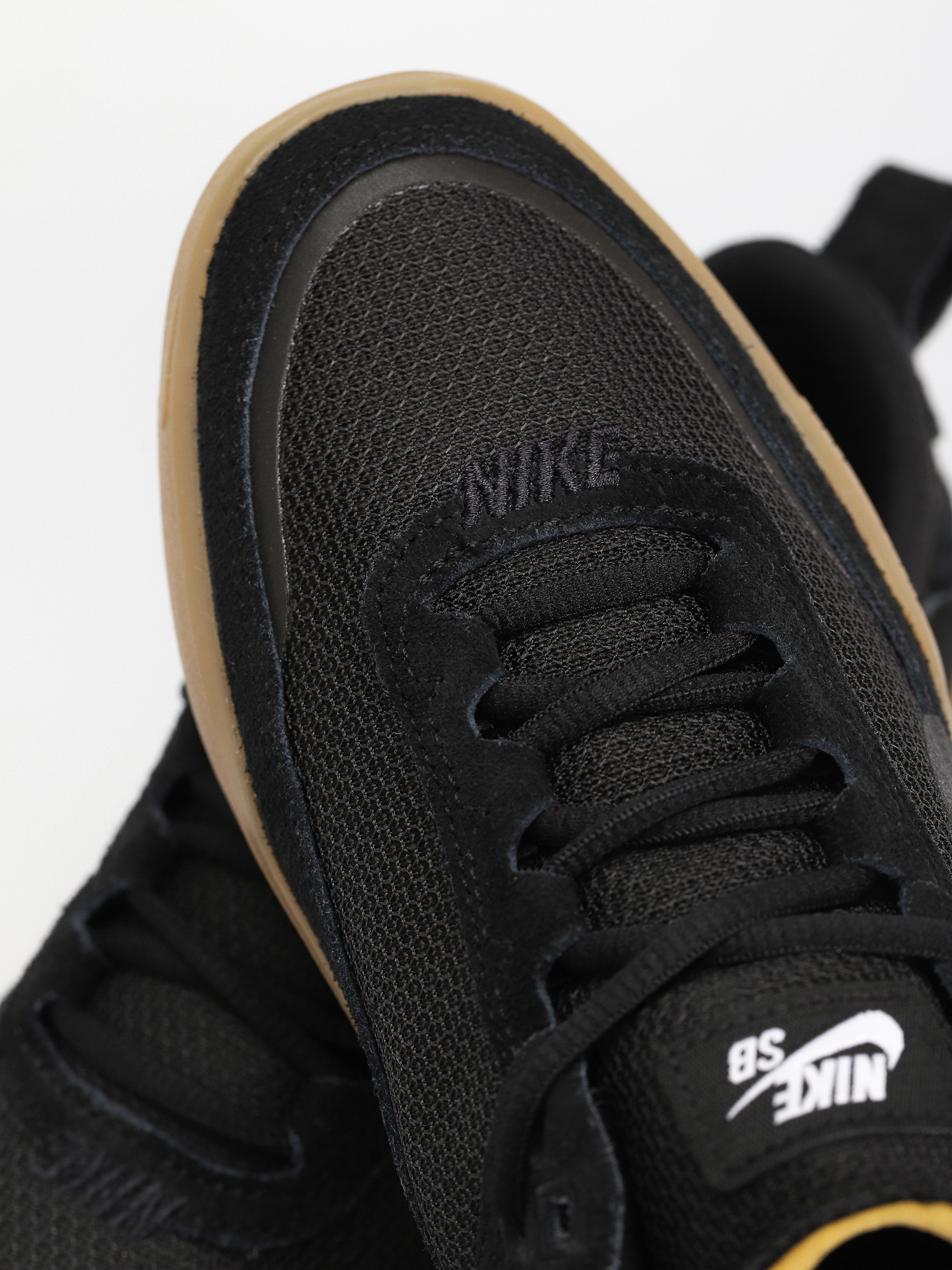 Topánky Nike SB Day One JR (black/black gum light brown white)