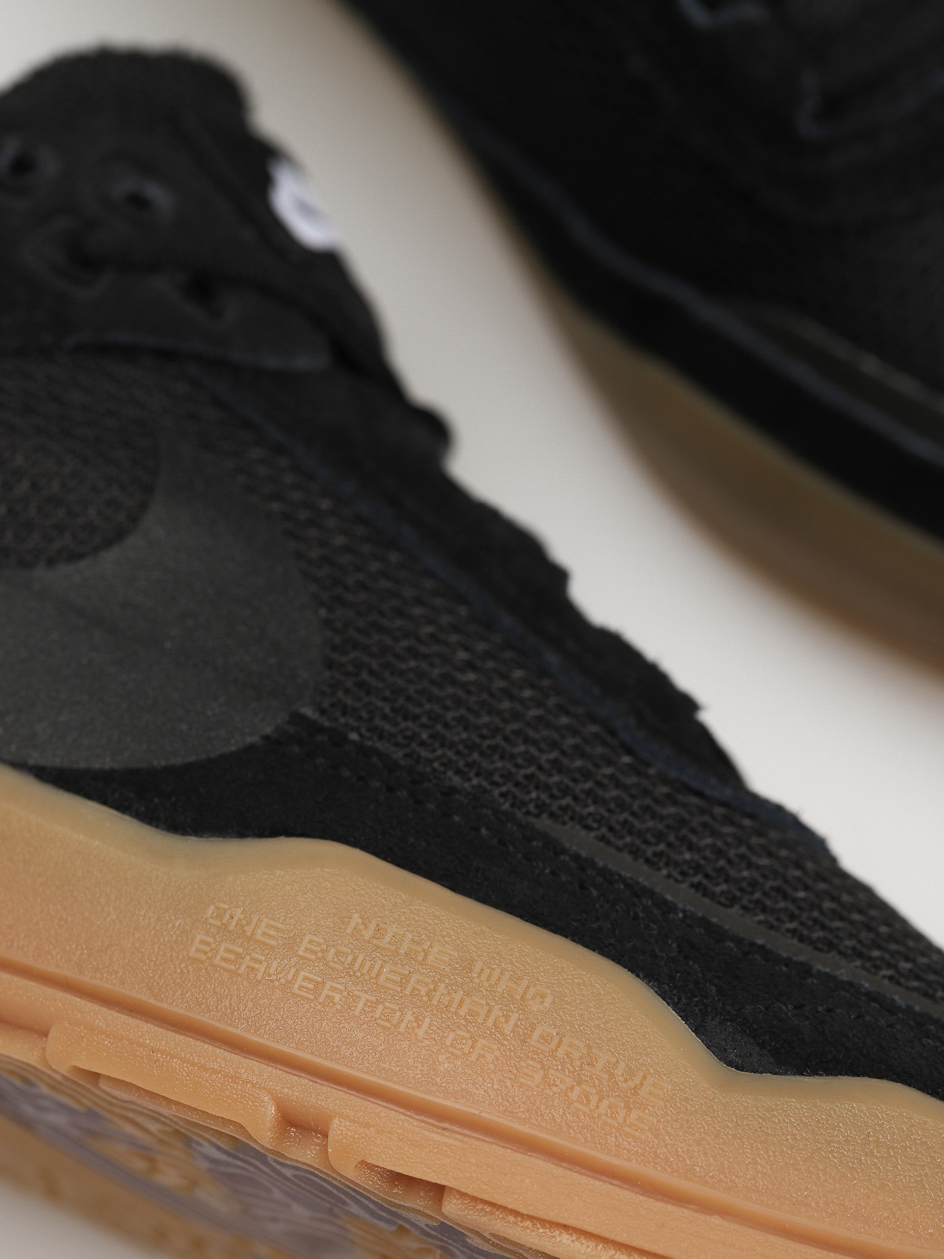 Topánky Nike SB Day One JR (black/black gum light brown white)