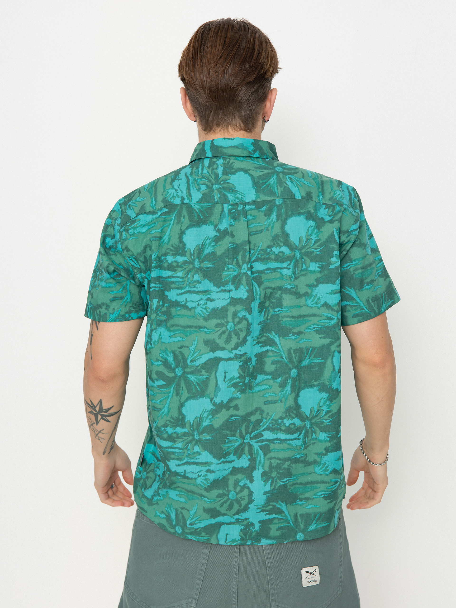 Košeľa Patagonia Go To Shirt (cliffs and waves conifer green)