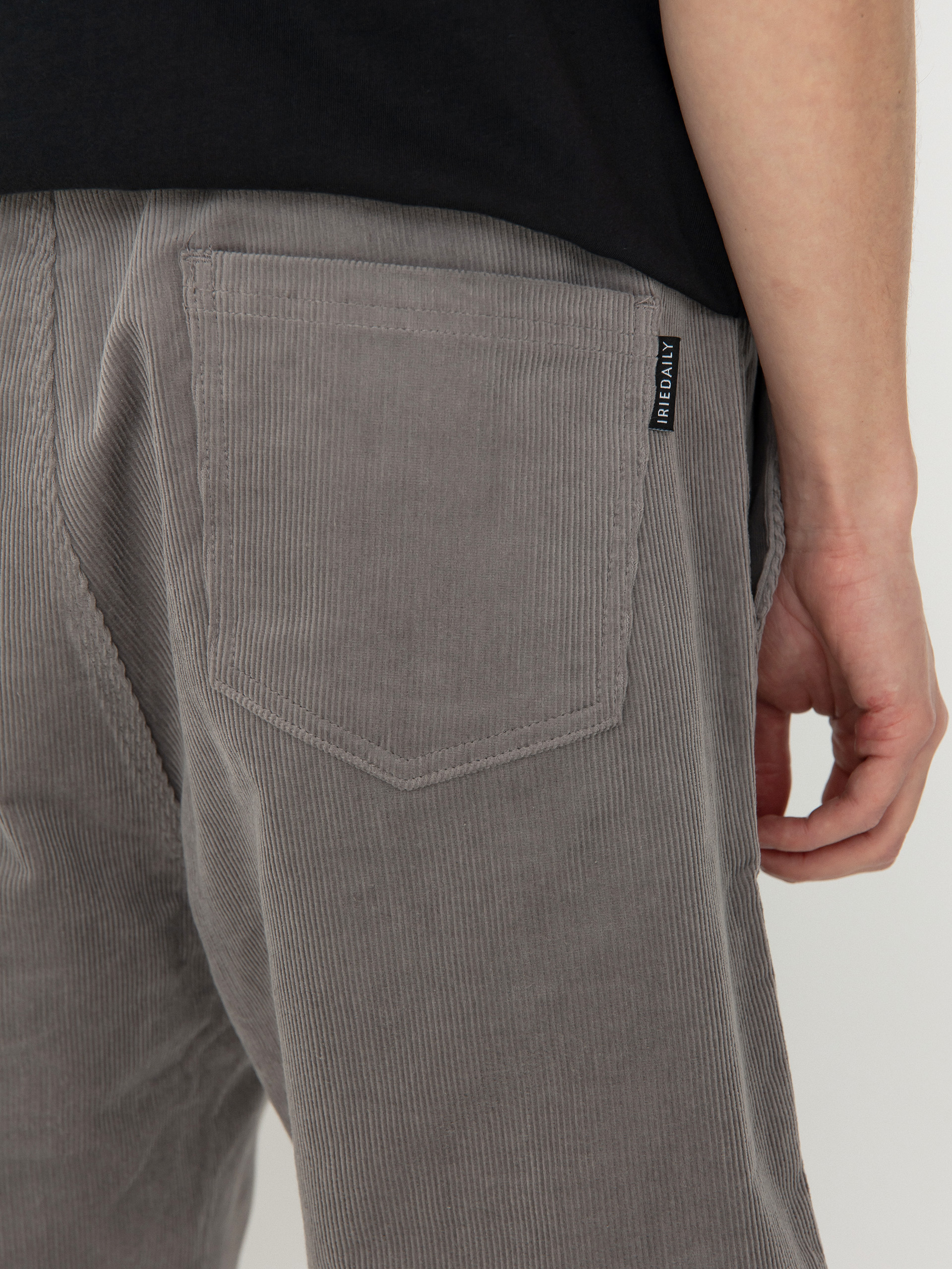 Kraťasy Iriedaily Corvin (charcoal)