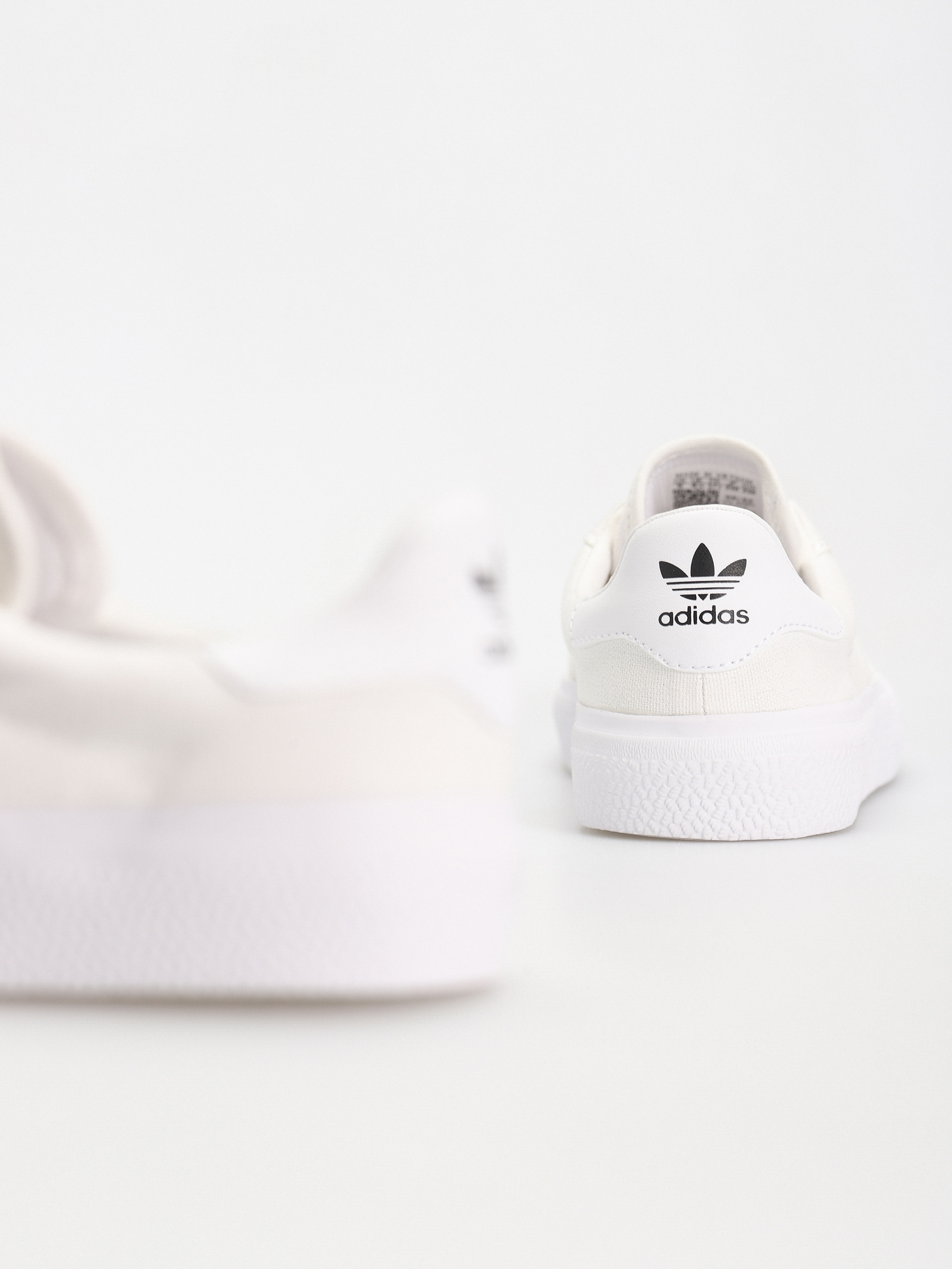 Topánky adidas 3Mc (ftwwht/ftwwht/goldmt)