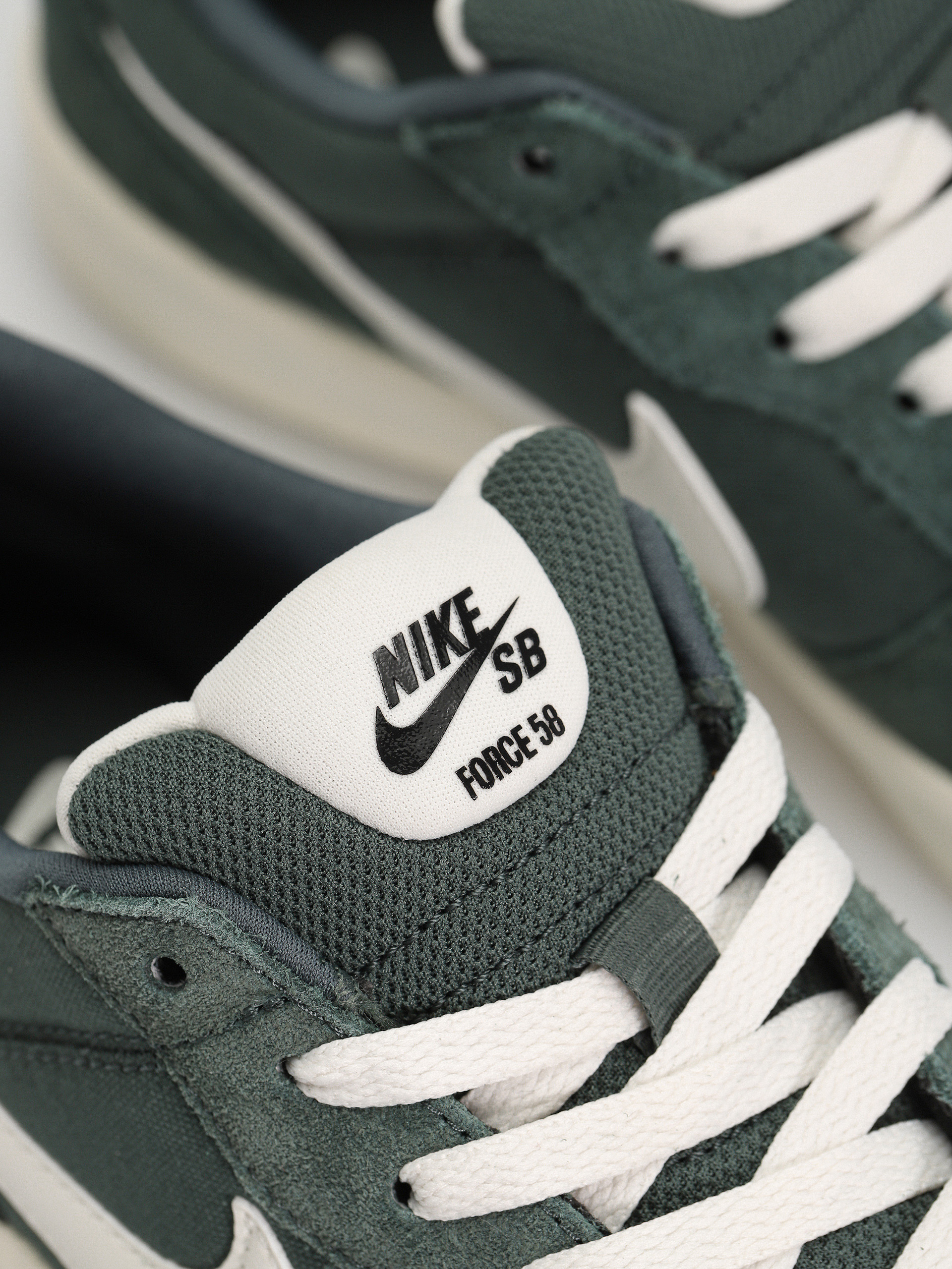 Topánky Nike SB Force 58 (vintage green/sail vintage green sail)