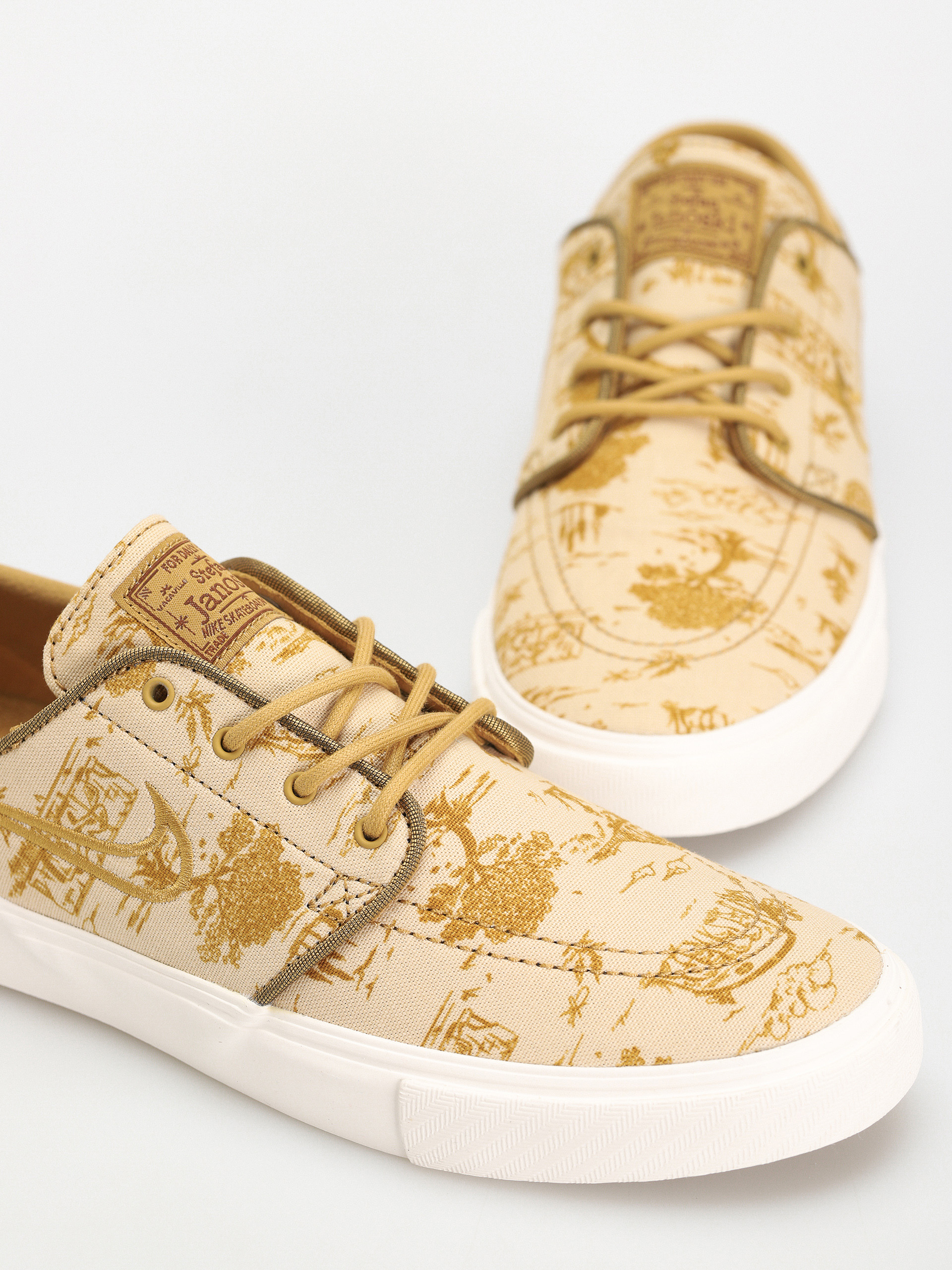 Topánky Nike SB Zoom Janoski Og+ Premium (sesame/flt gold bronzine sail)