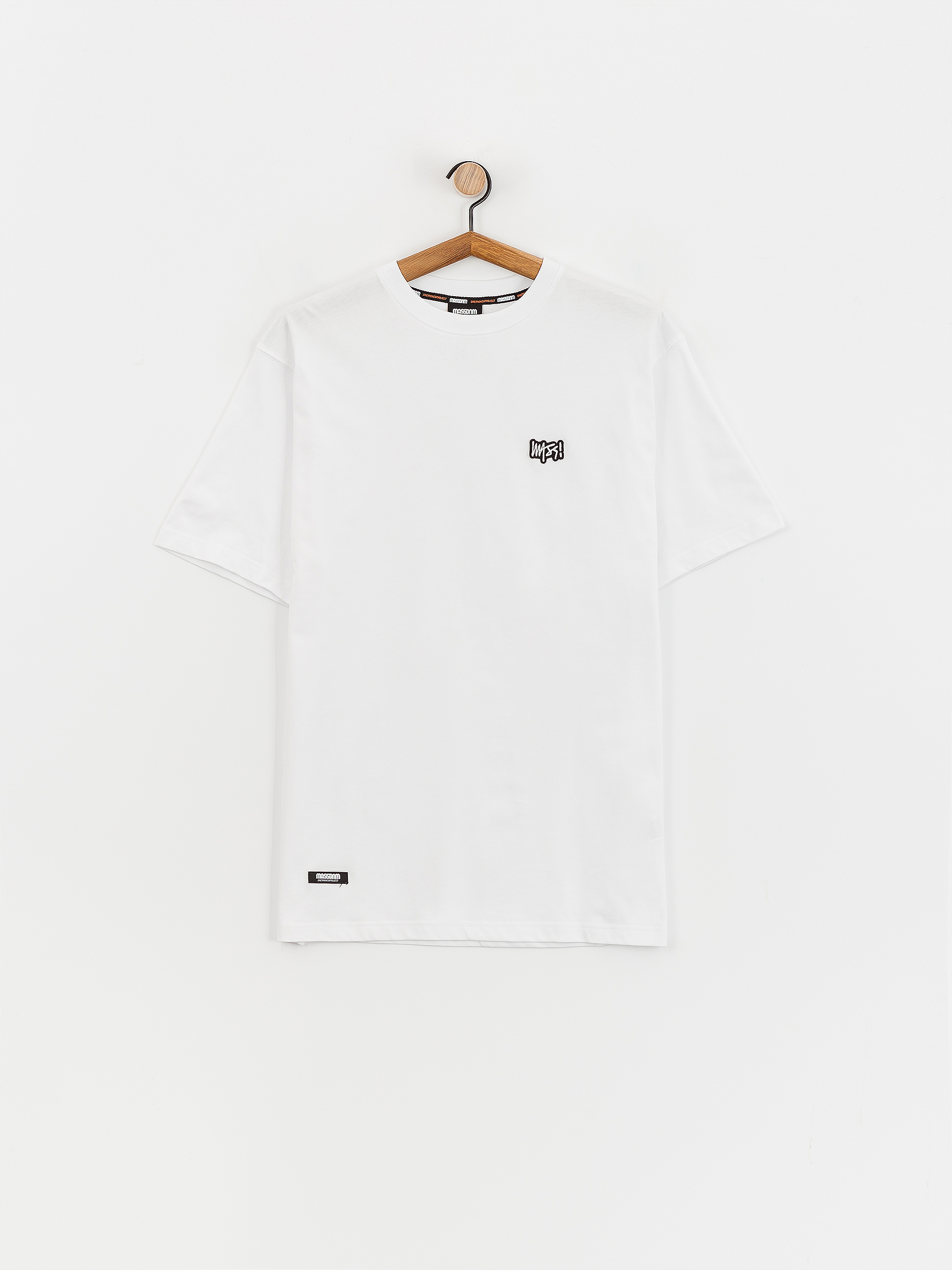 Triu010dko MassDnm Signature Patch (white)