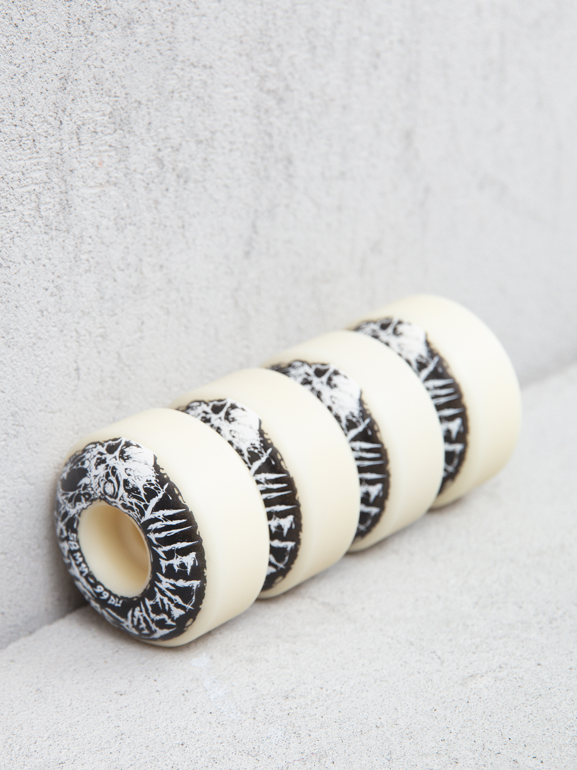 Kolieska Spitfire F4 99D Classic Ville Annihilation (natural)