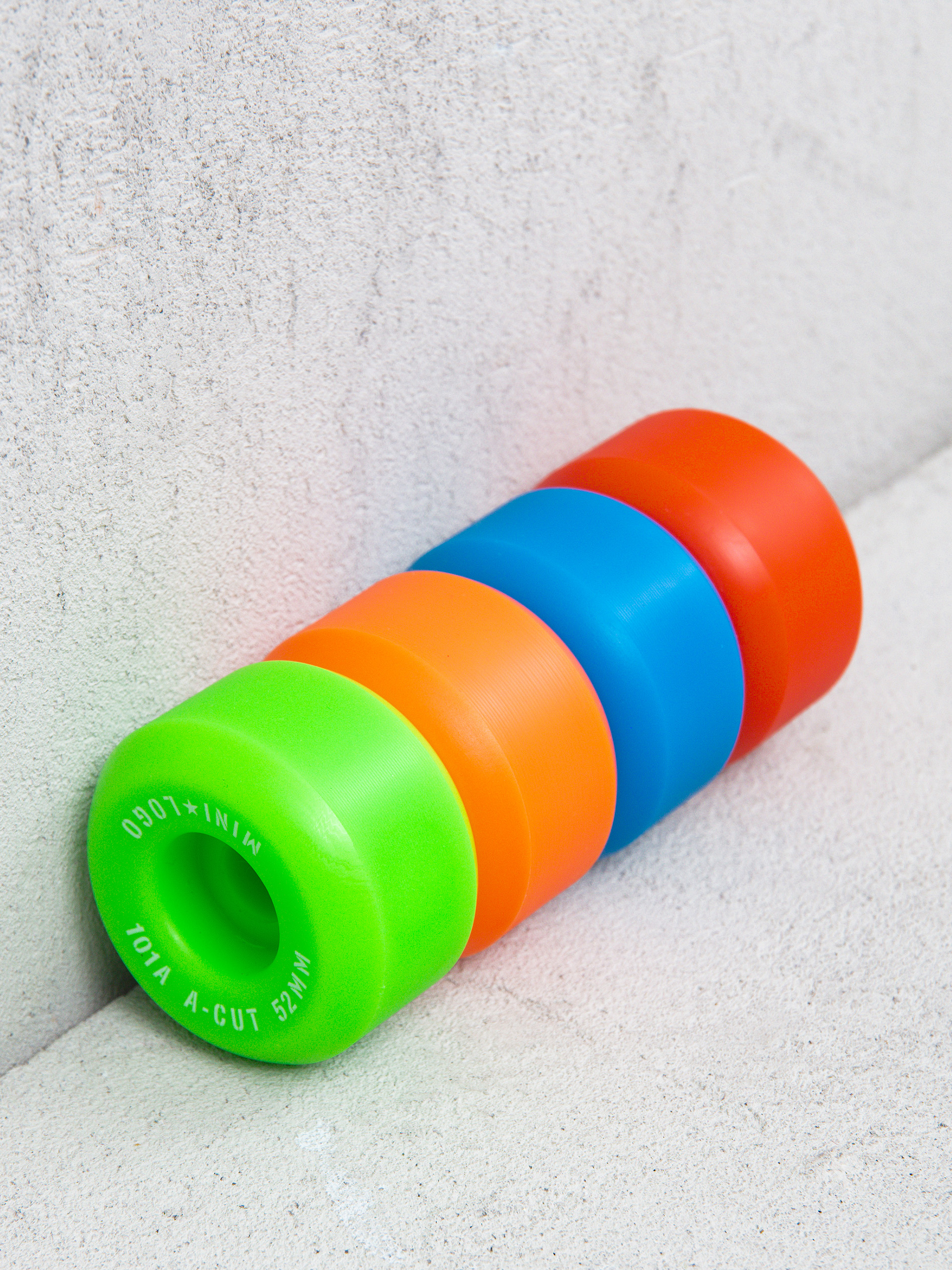 Kolieska Minilogo A Cut 2 (assorted)