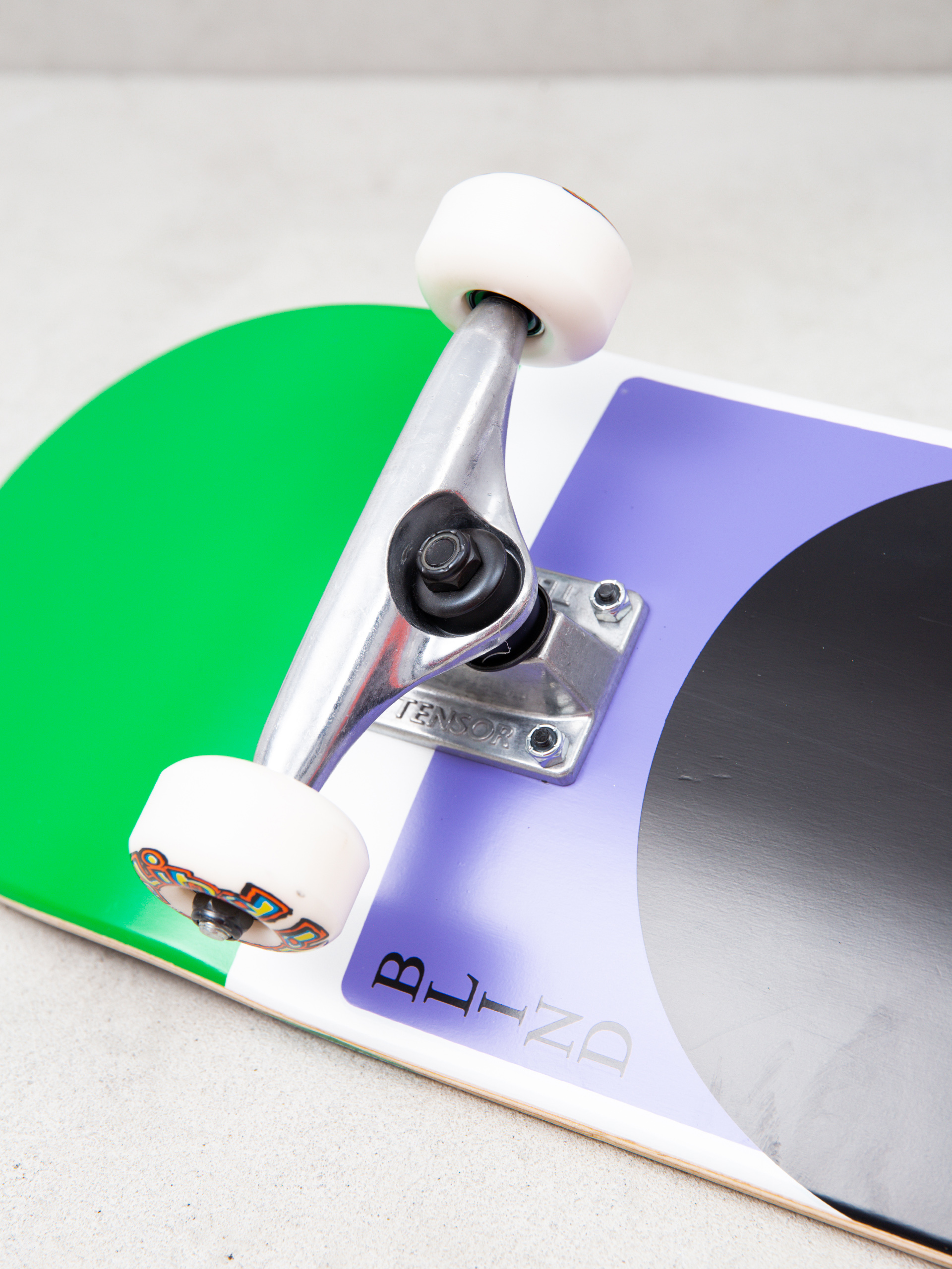 Skateboard Blind Girl Doll 2 Fp (green)