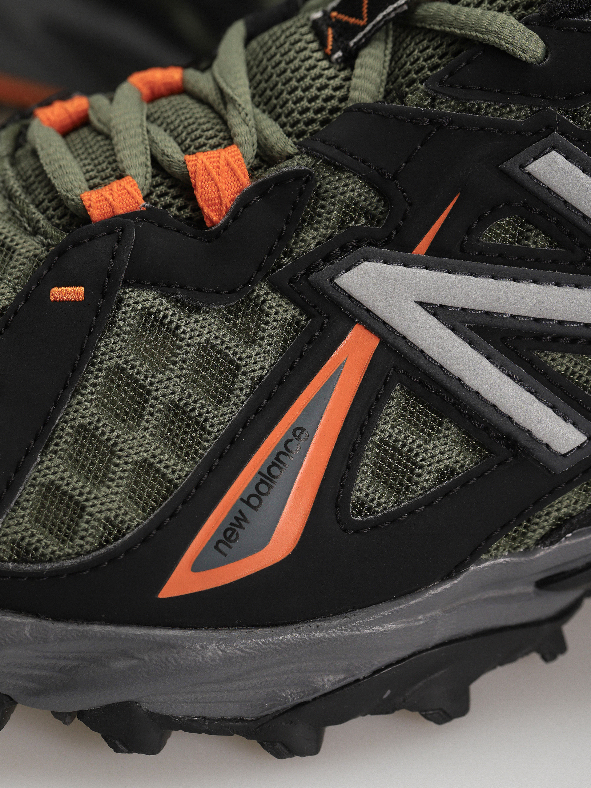 Topánky New Balance 610 (dark olivine)